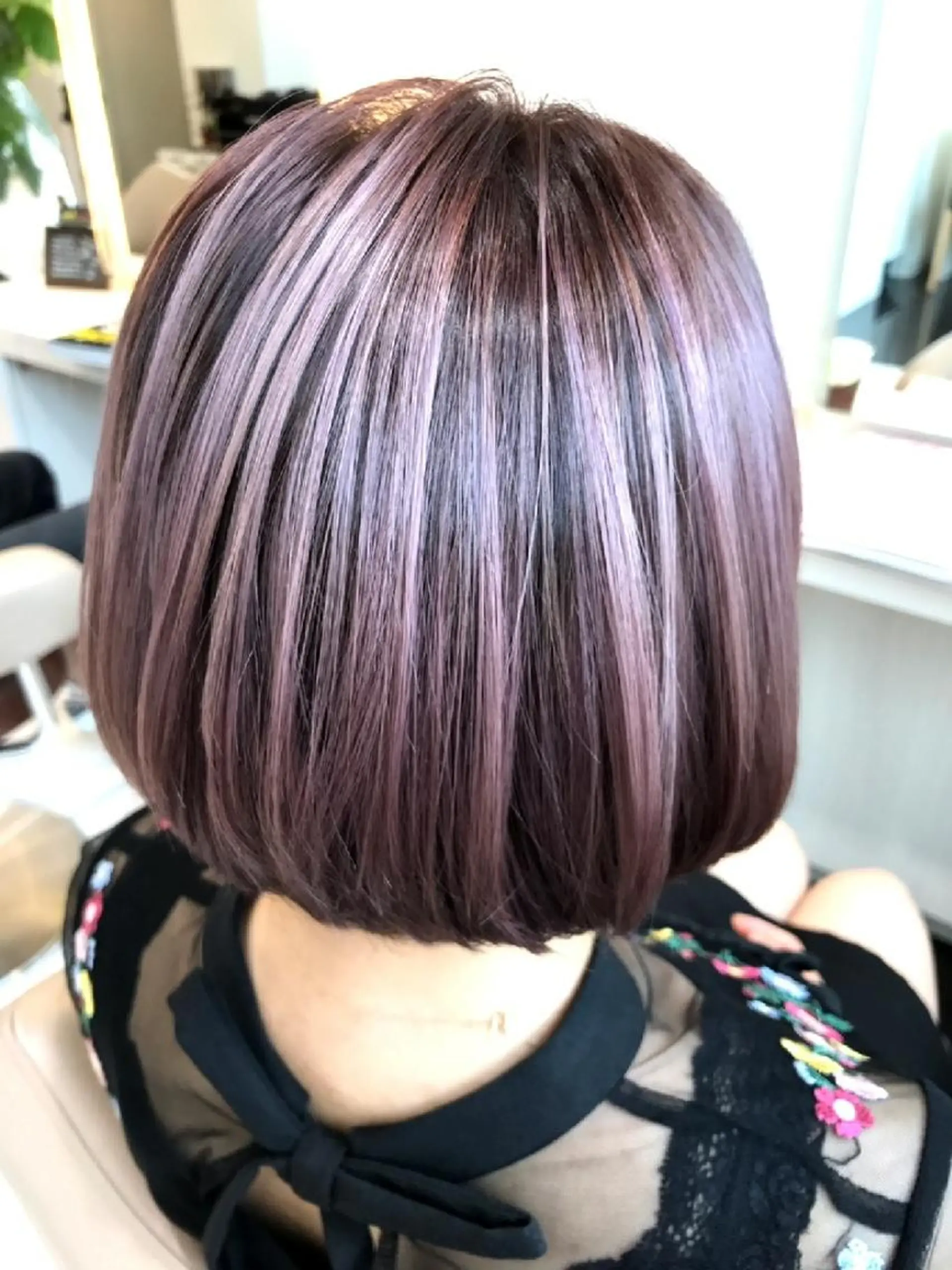 ミディアム カラー ブリーチ ハイトーンカラー ピンクカラー ピンクパープル パープルカラー カット ヘアカラー ＡＳＨ大宮/ブリーチ 髪質改善/カラーのヘアスタイル