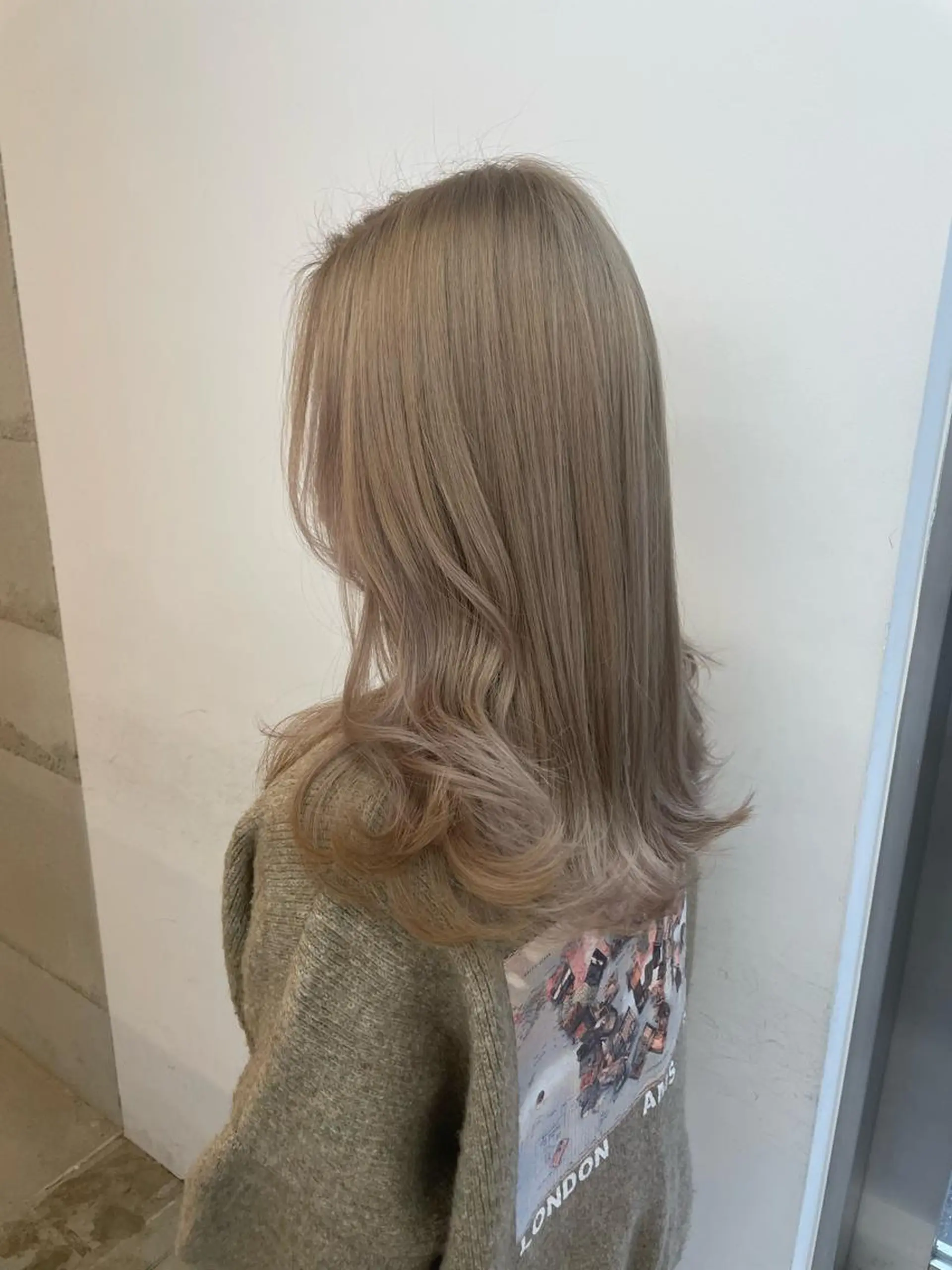 ロング カラー パーマ ヘアアレンジ メンズ マツエク・マツパ FONS 🤍yurika🤍のヘアスタイル