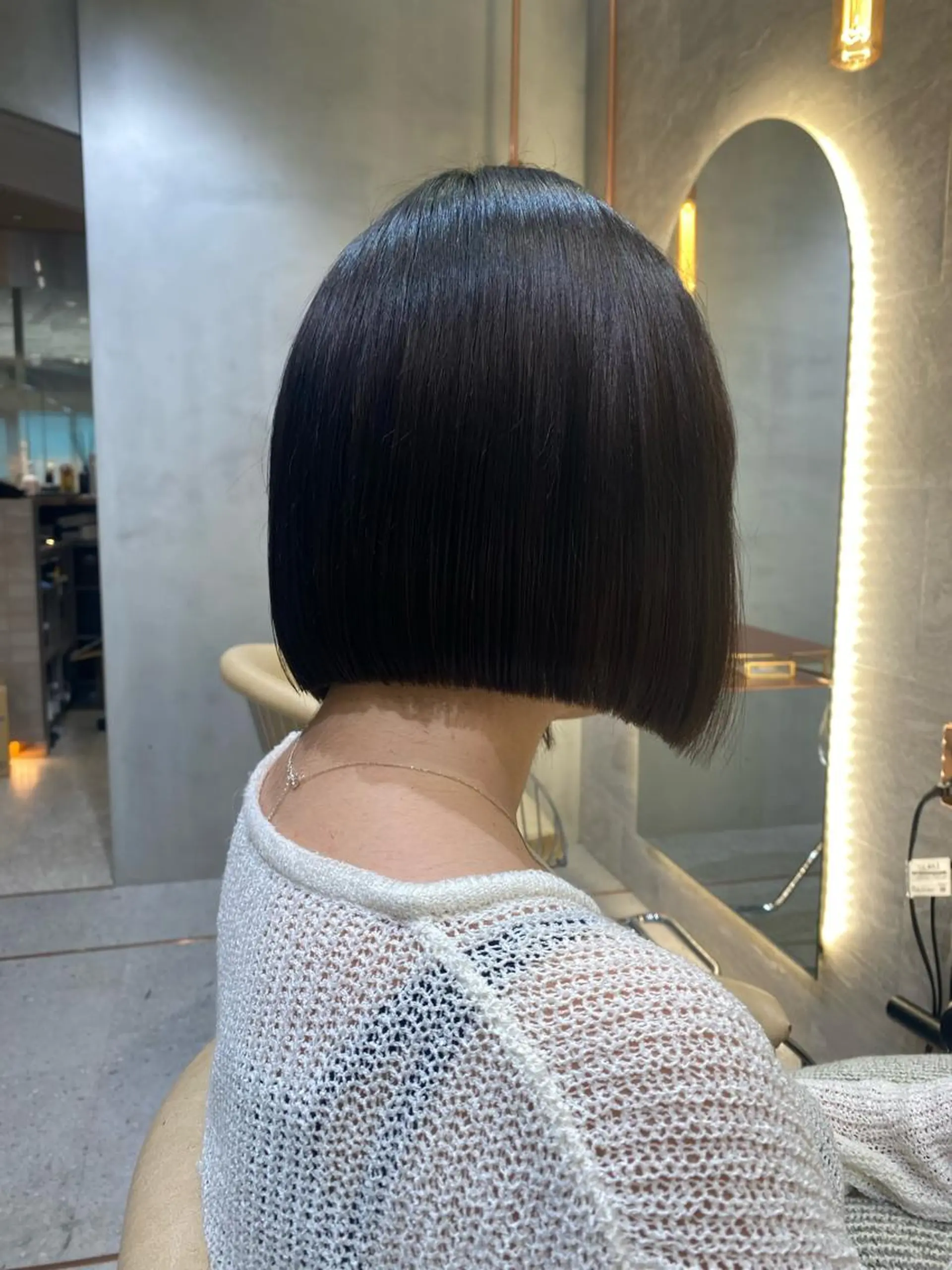 ショート カット ボブ／レイヤー／髪質 改善/縮毛矯正／銀座のヘアスタイル