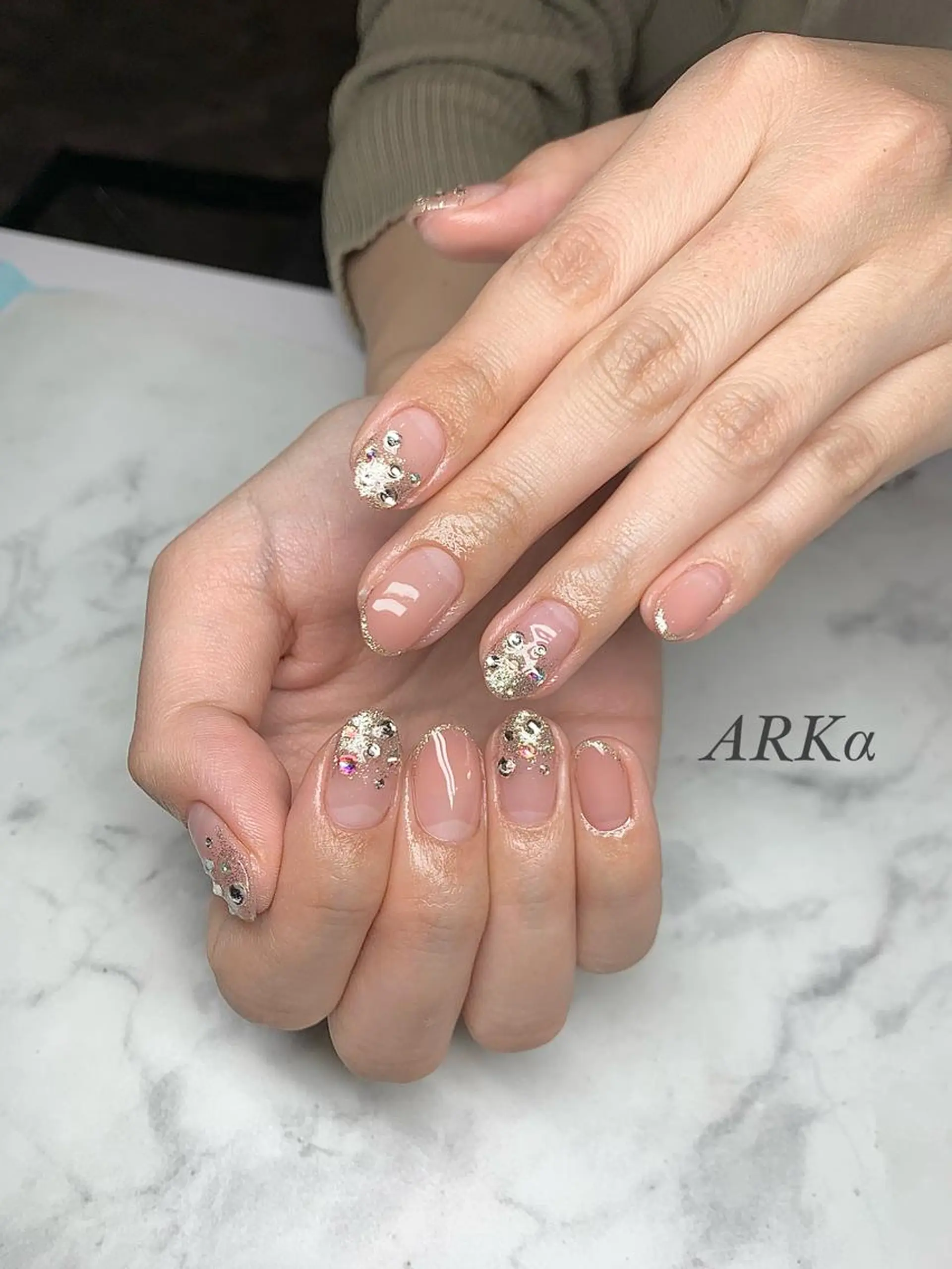 ミディアム ネイル フットネイル Nailsalon ARKαのネイルデザイン