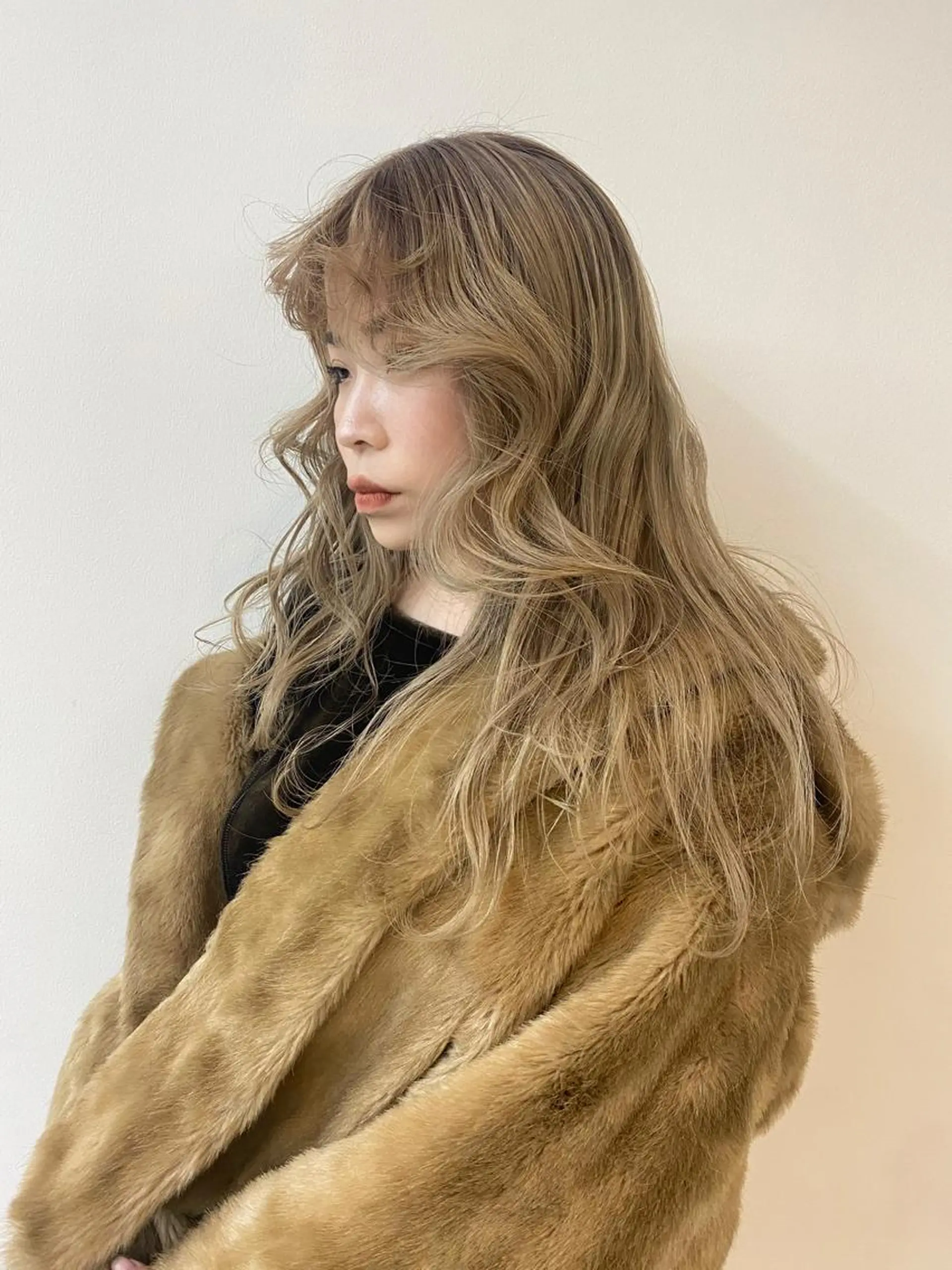 ロング ボブ ハイライト 髪質改善 韓国風ヘア レイヤーカット カット ヘアカラー トリートメント スパイラルパーマ/デ ザインカット/アミのヘアスタイル