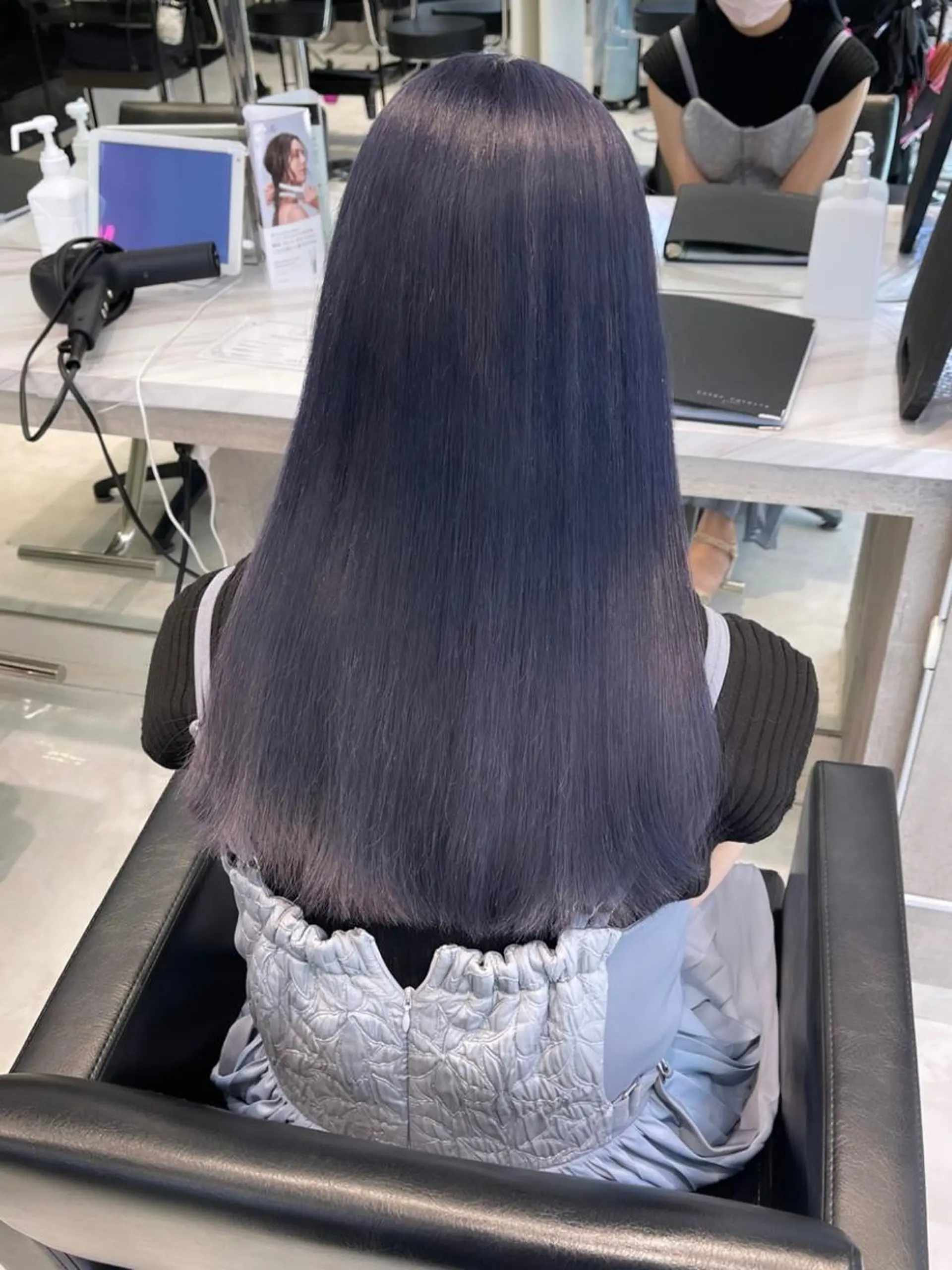 ロング カラー パーマ ヘアアレンジ メンズ キッズ ネイル マツエク・マツパ アイブロウ 🎀韓国レイヤー YURINA🎀のヘアスタイル