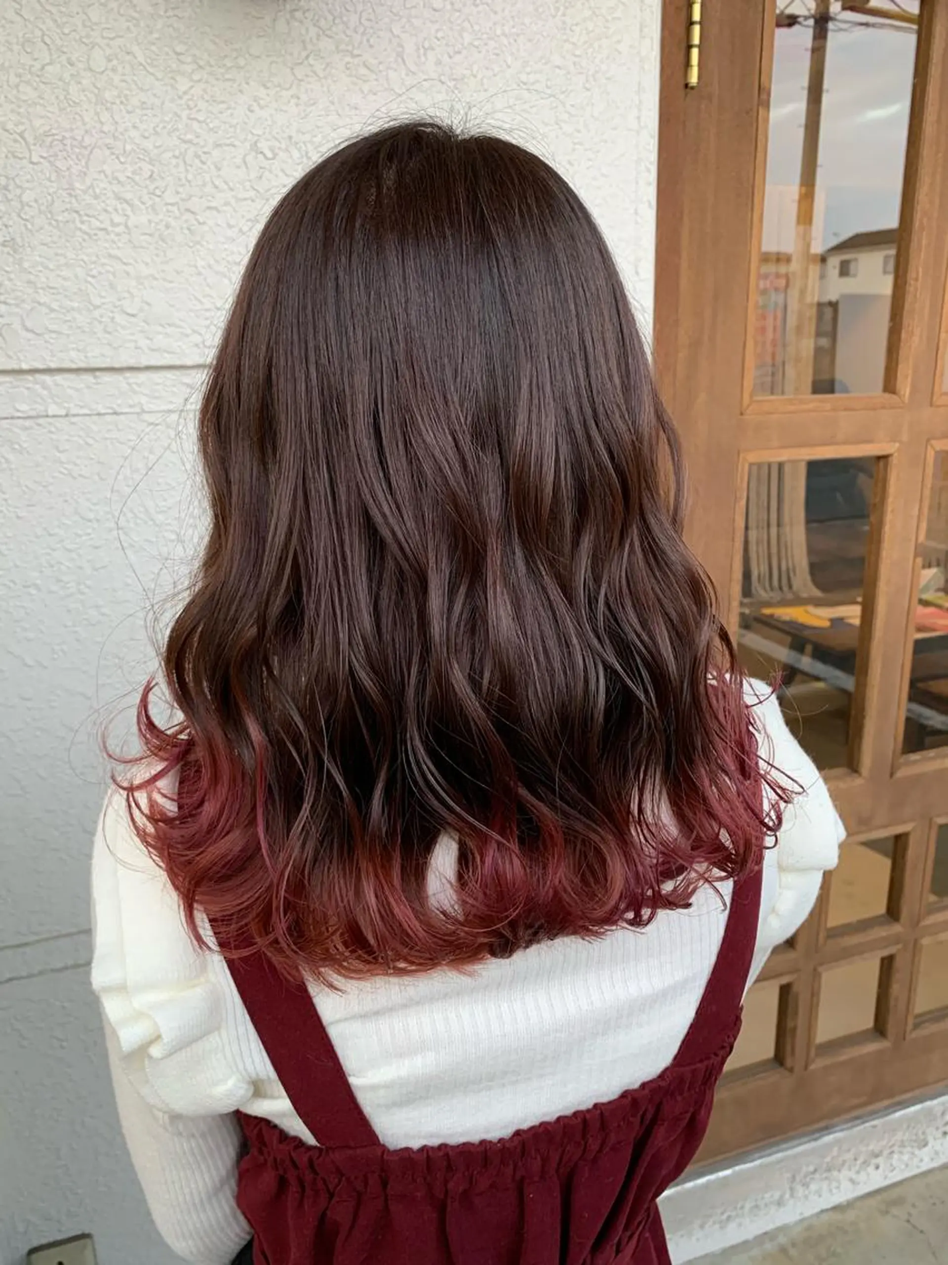 セミロング yoshihara yuukiのヘアスタイル