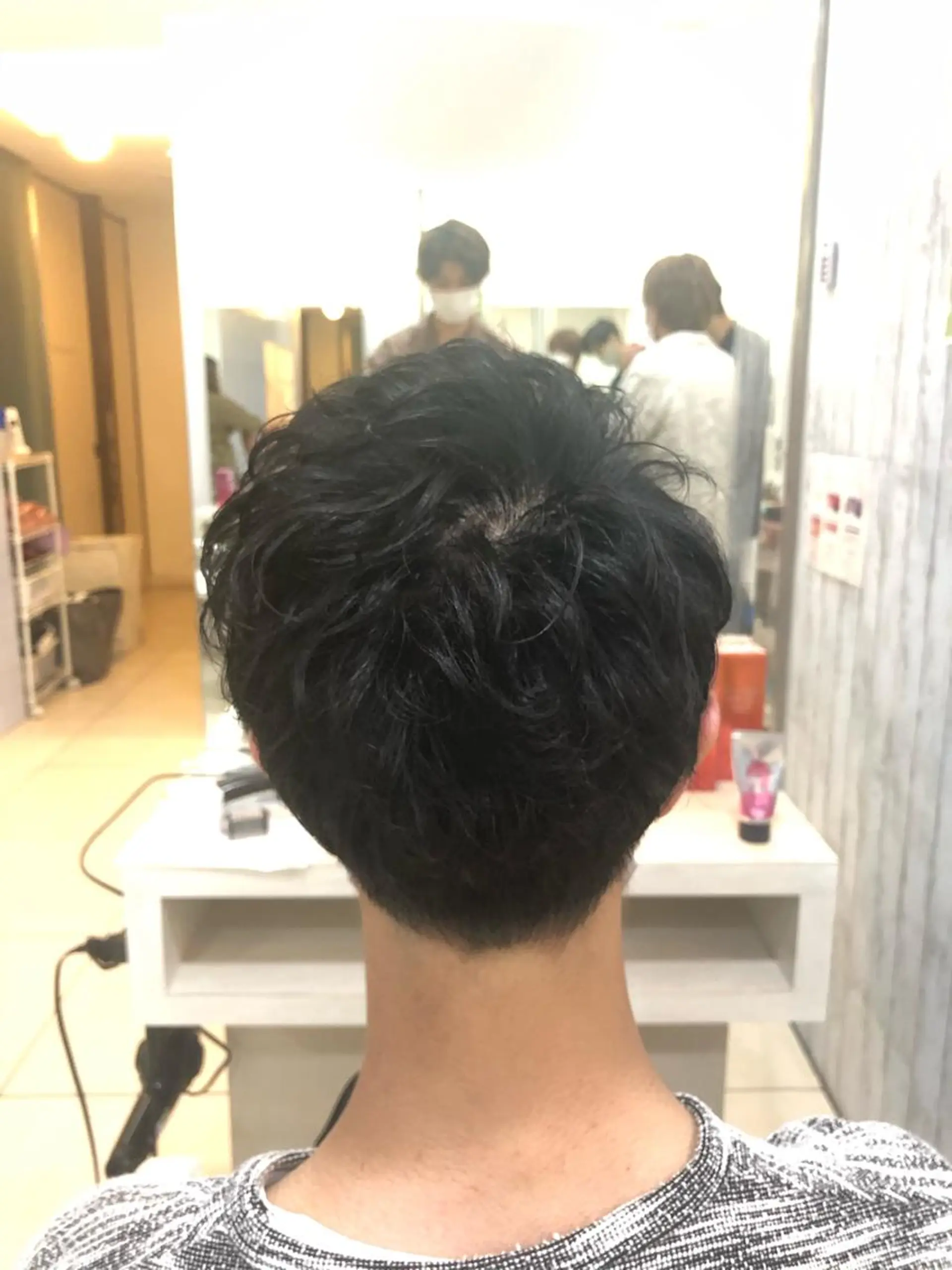 ショート パーマ メンズ 髪質改善× 白髪ぼかし溝江のヘアスタイル