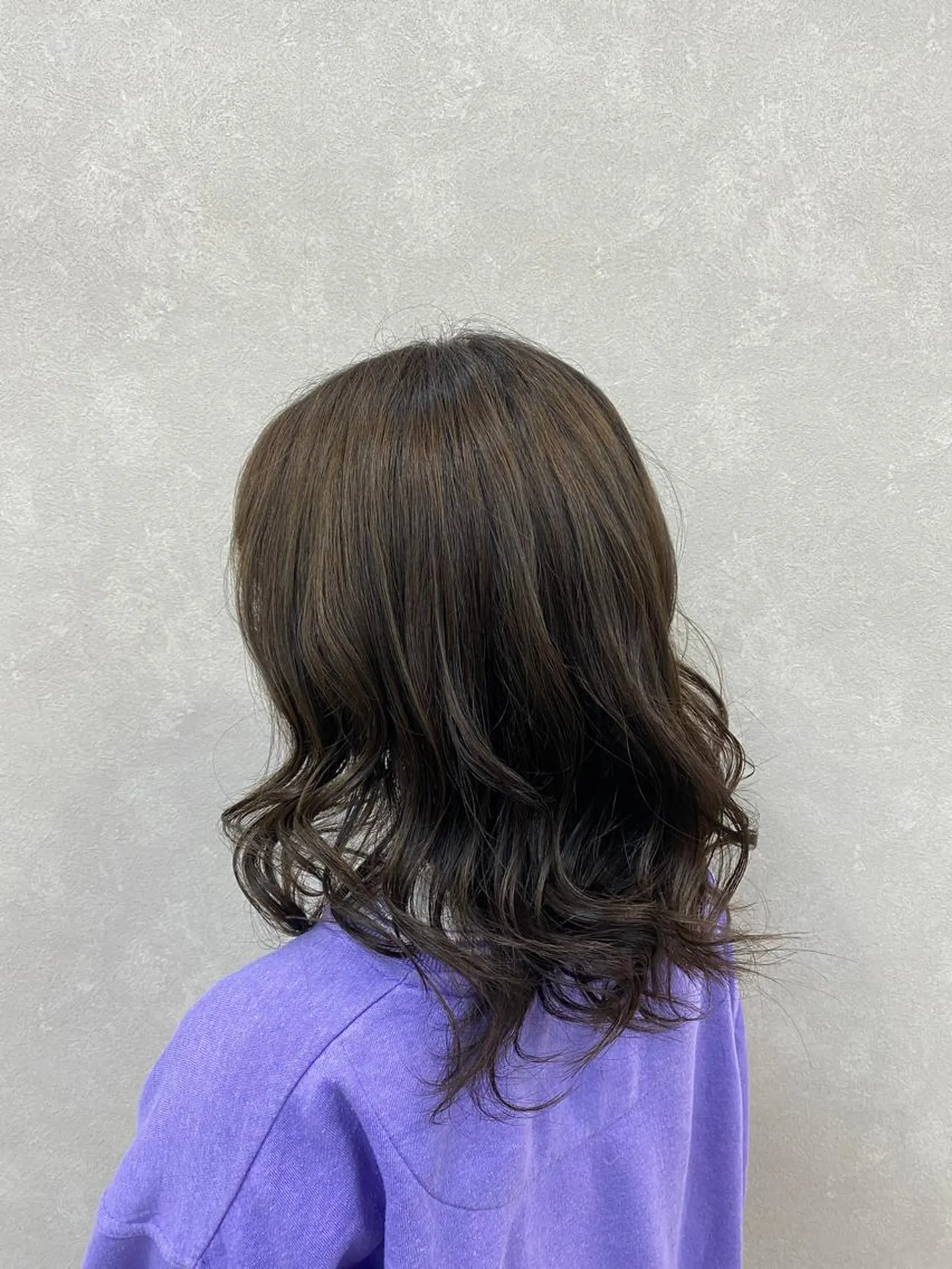 セミロング カラー ベージュカラー オリーブベージュ full bloom所属・宮﨑 舞のヘアスタイル