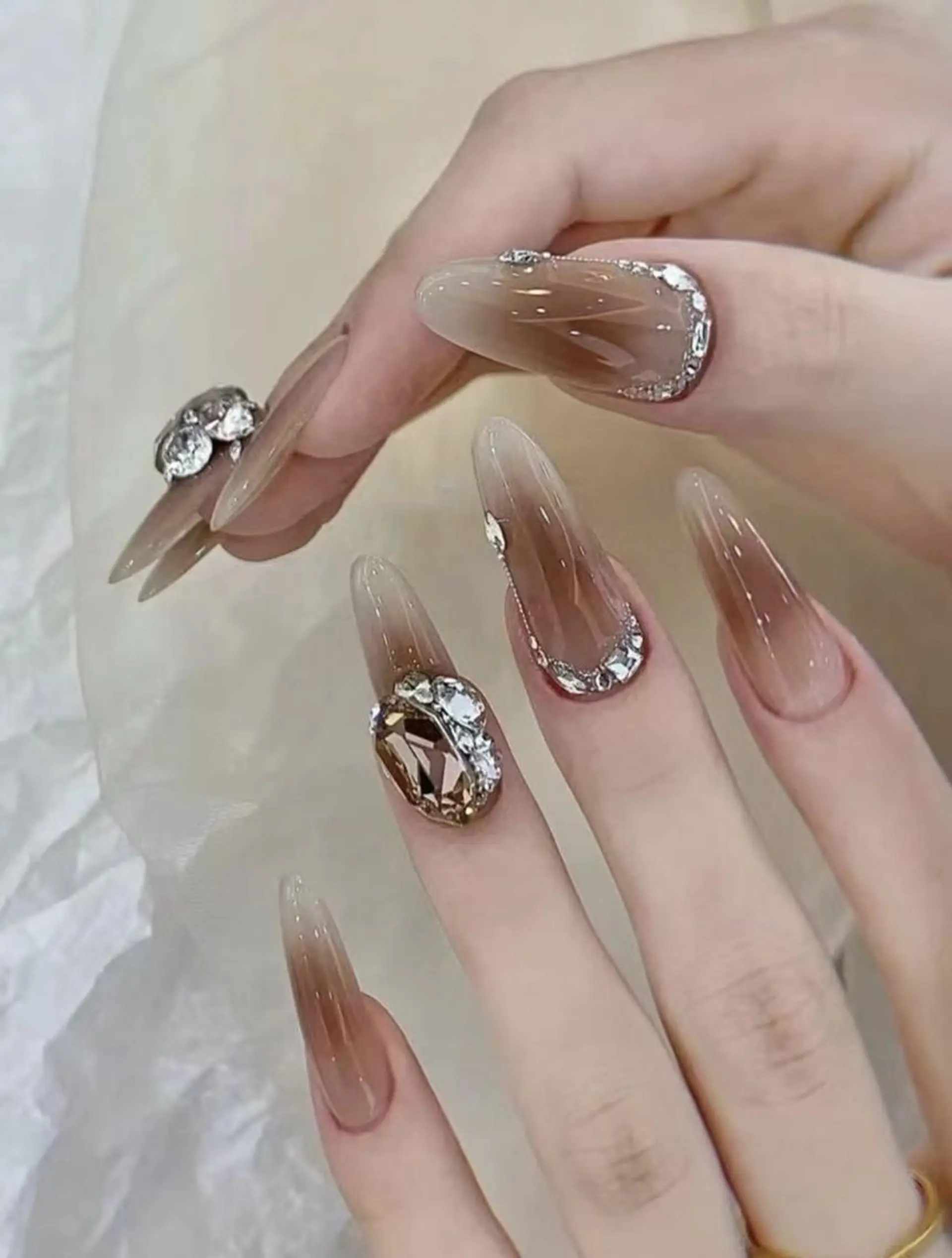 ネイル Nini Nail Salonのネイルデザイン