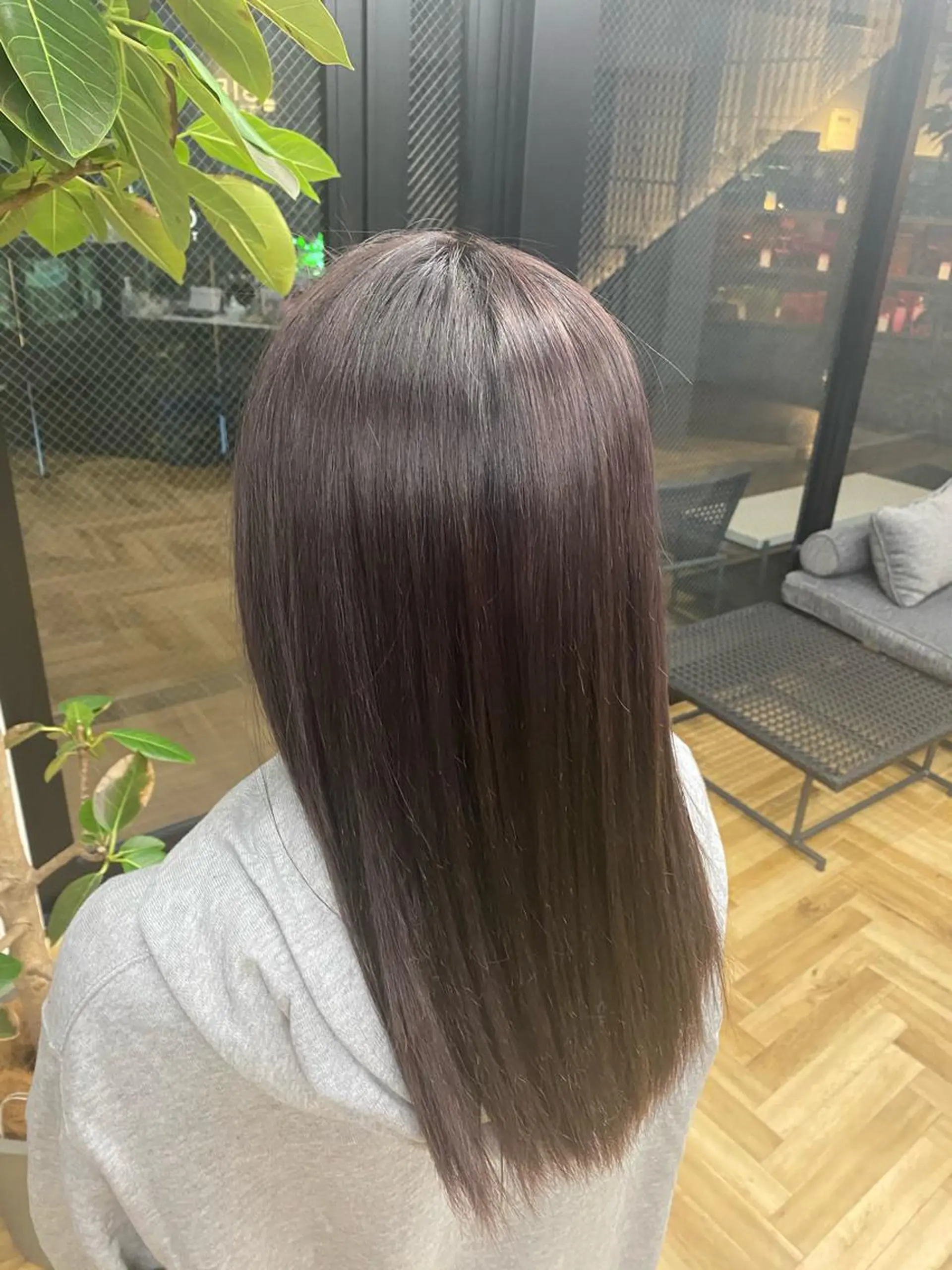 セミロング カラー グレージュ ラベンダーカラー ラベンダーグレージュ ラベンダーグレー 🫧ふじたまゆ🫧 レイヤーカット✂︎のヘアスタイル