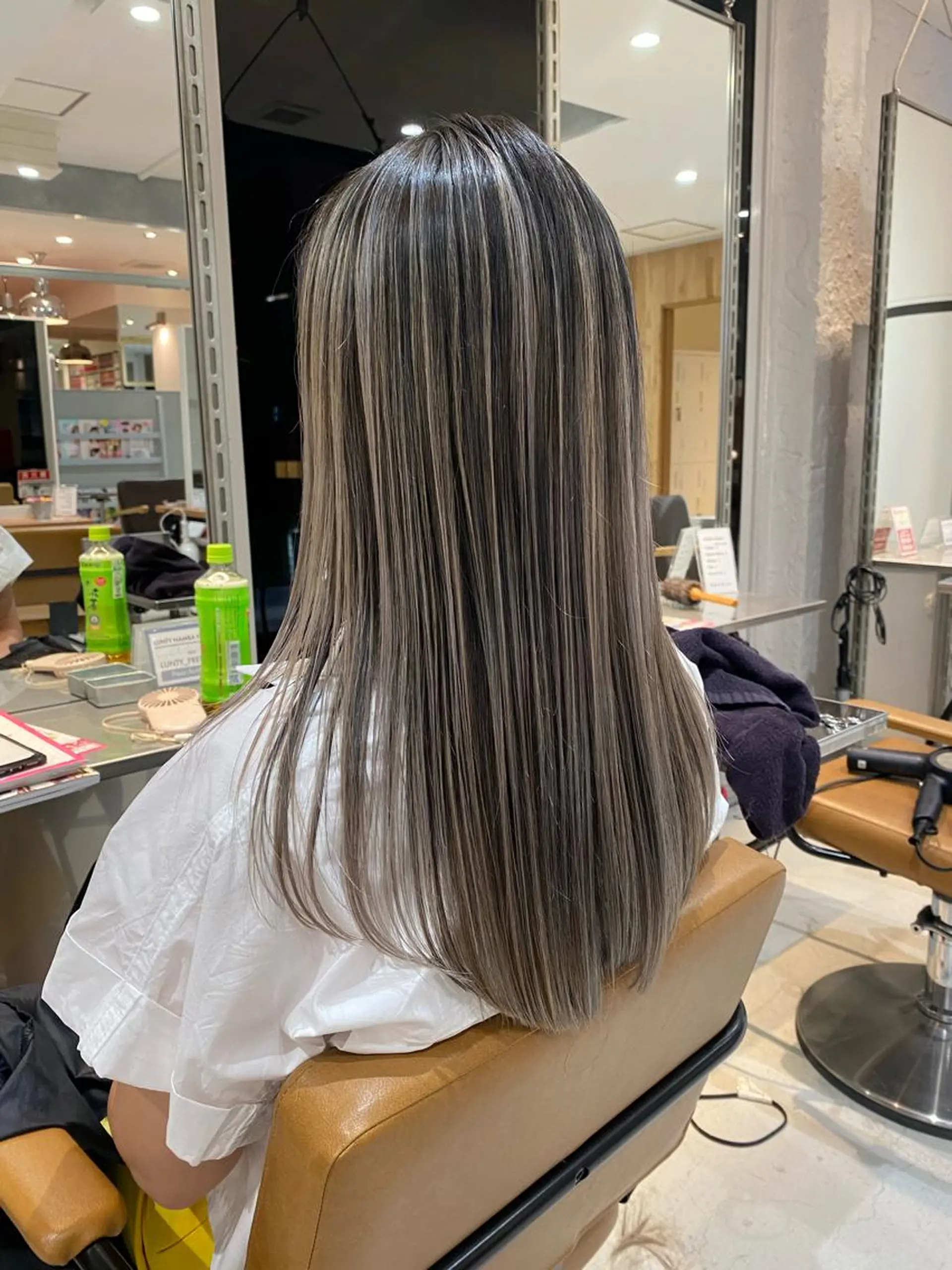 ロング ハイライト レイヤーカット welring hair salonのヘアスタイル