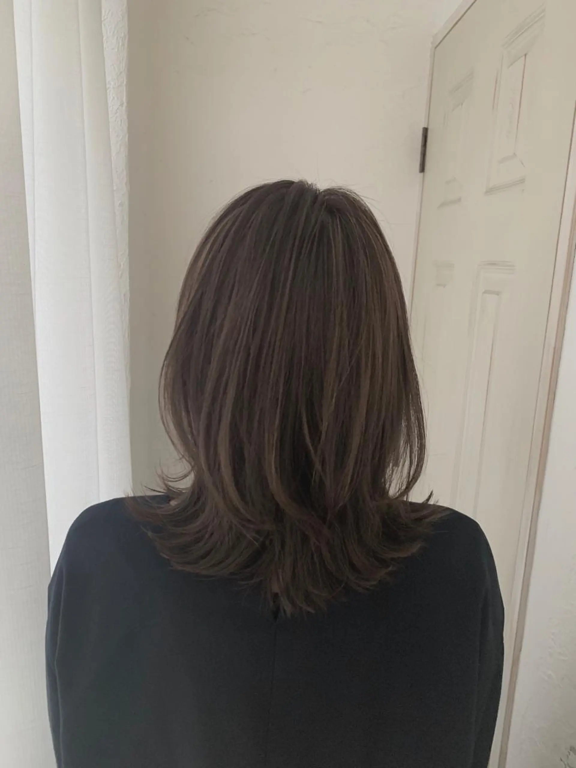 ミディアム カラー カット ヘアカラー fio マナミのヘアスタイル