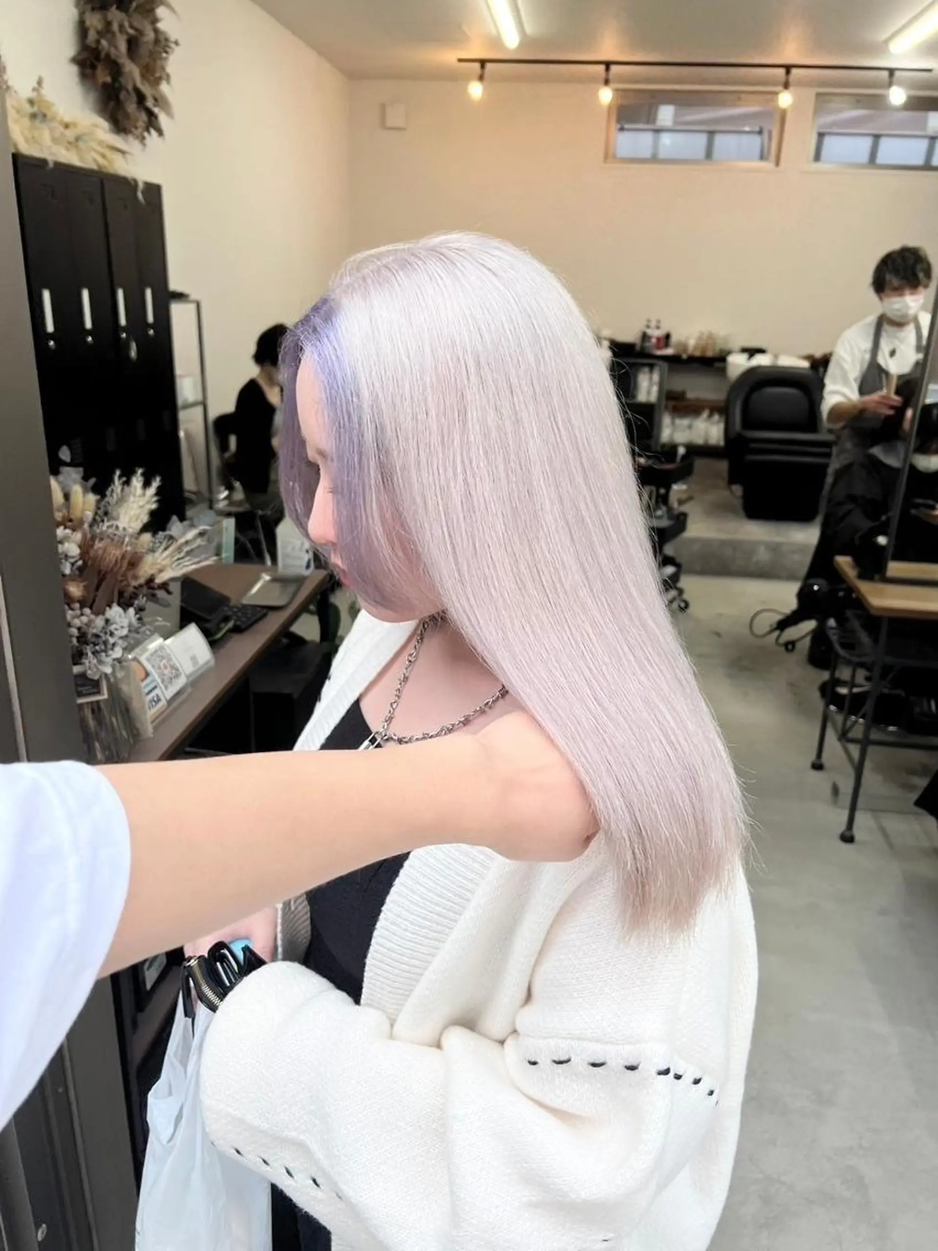 カラー ブリーチソムリエ認定 梅田茶屋町Eir辻のヘアスタイル