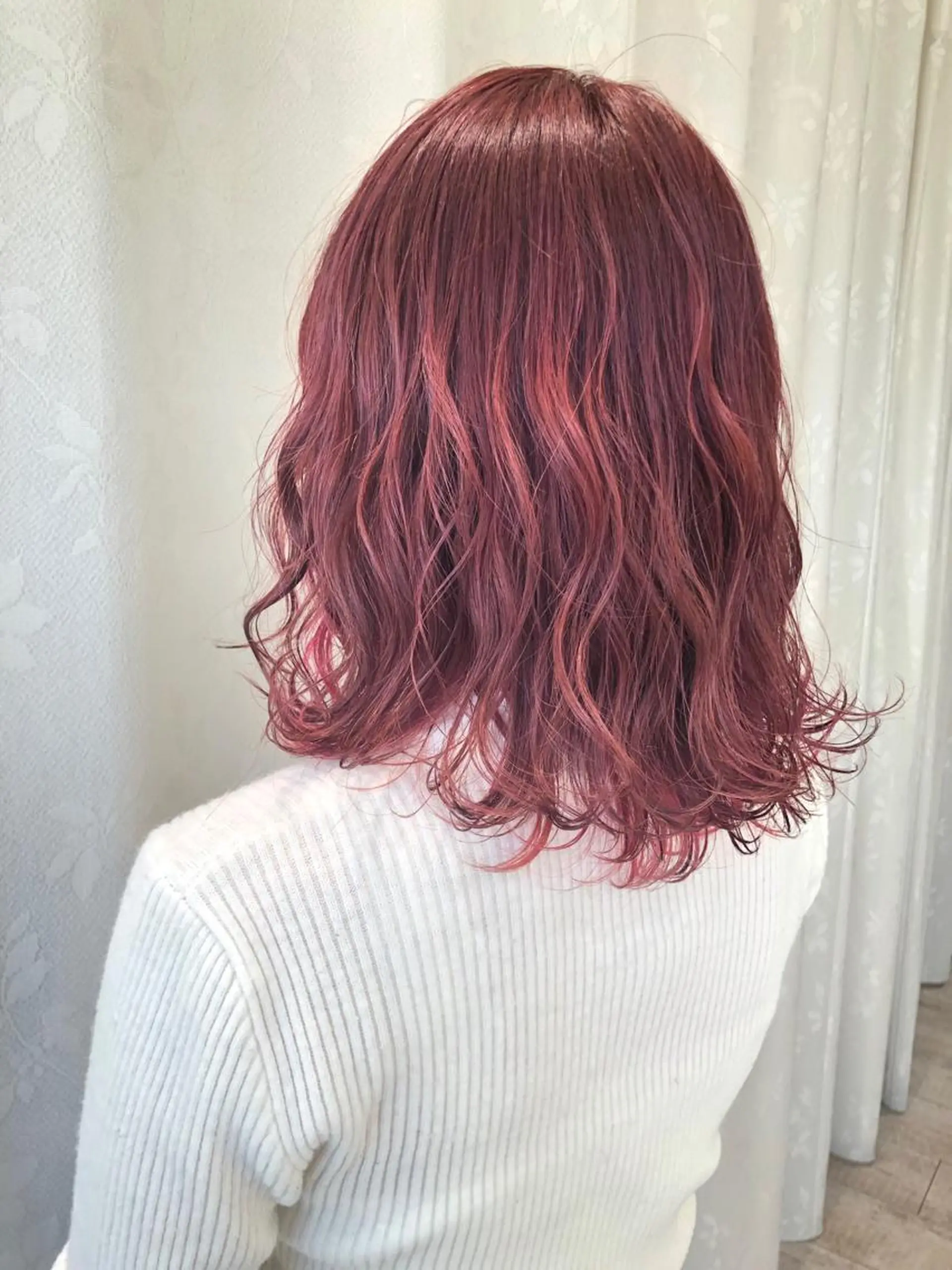 ミディアム カラー cherir髪質改善 パーソナルカラー診断のヘアスタイル