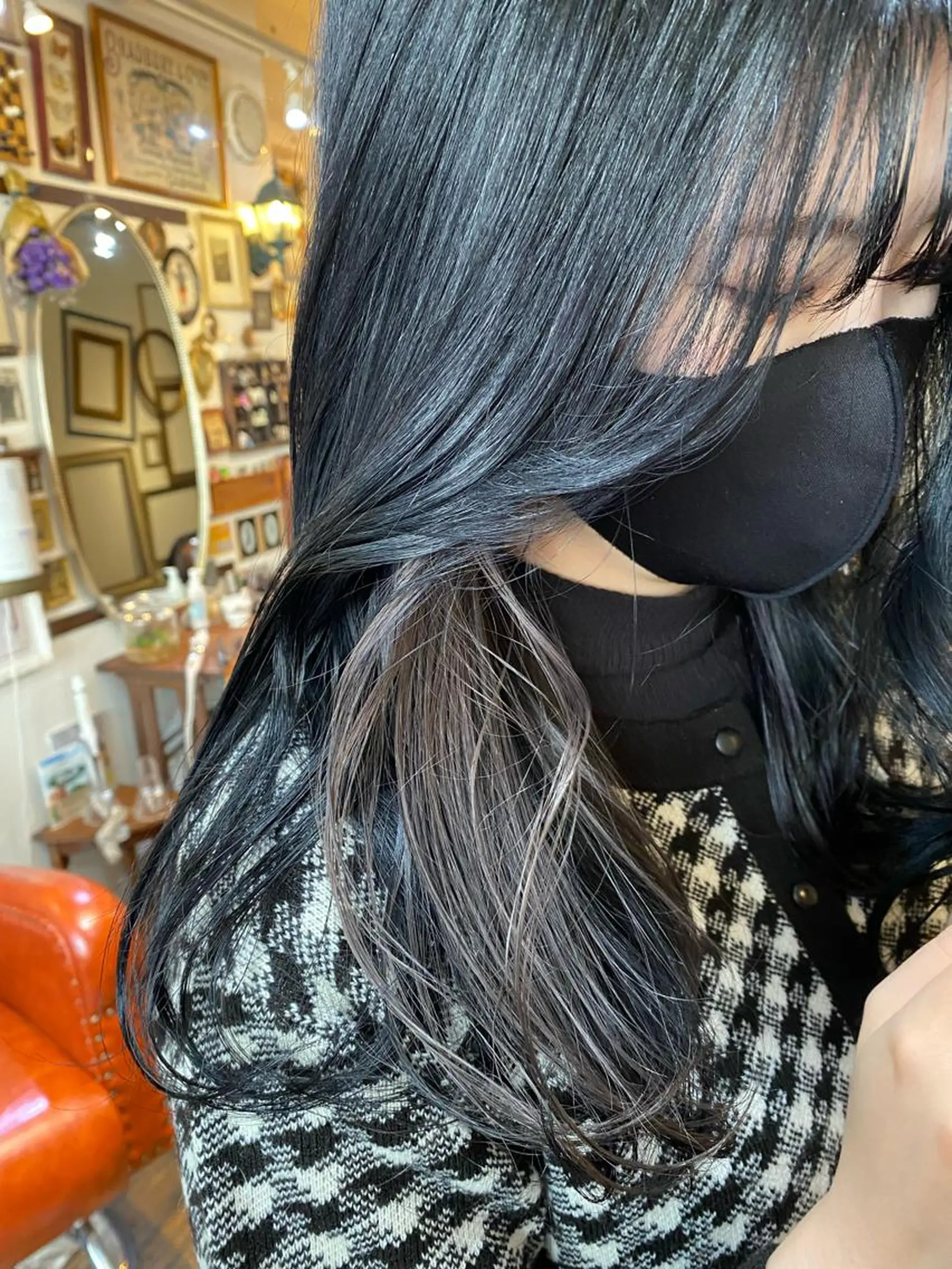 ロング AYANO ／レイヤー／オリーブのヘアスタイル