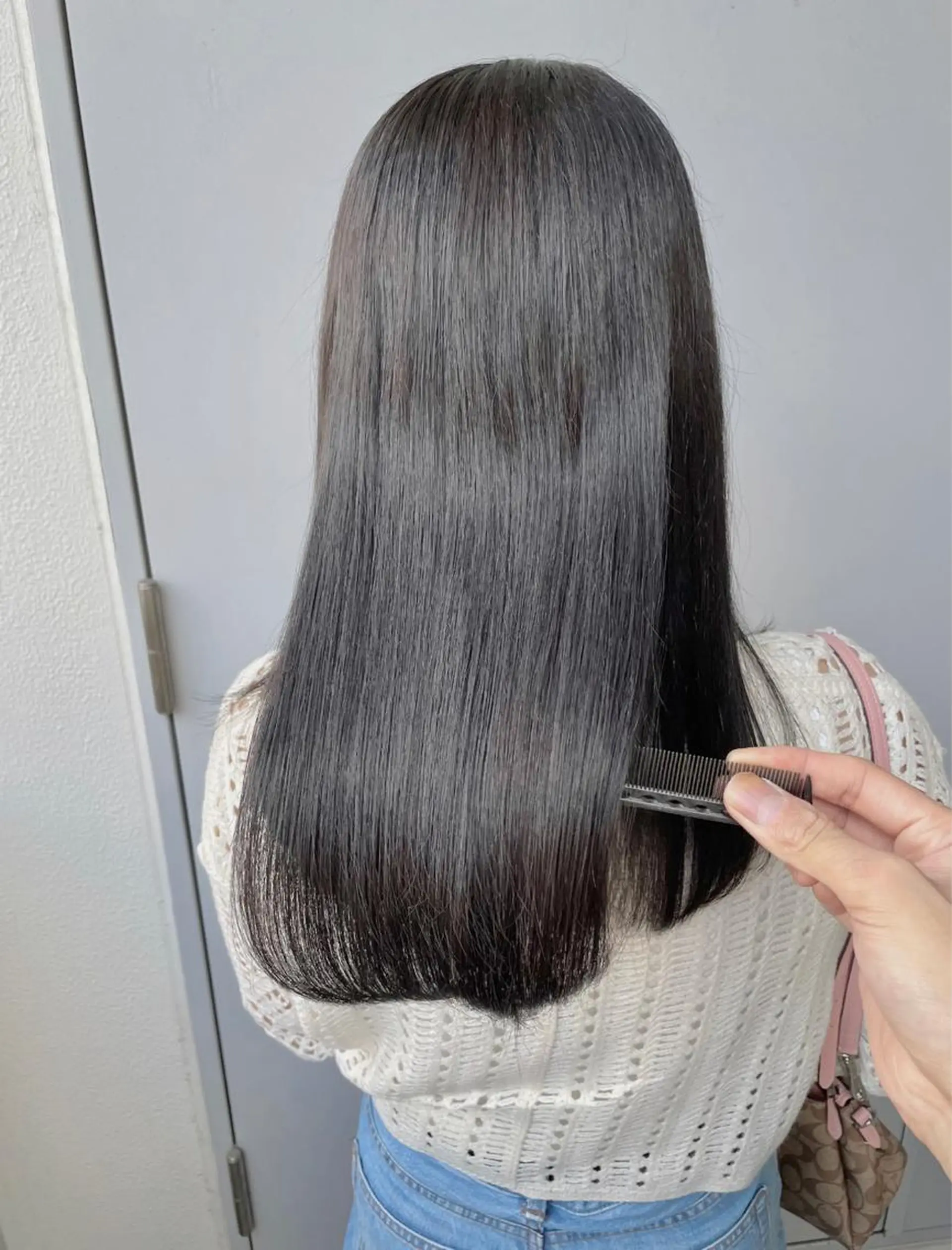 ロング カラー カット ヘアカラー トリートメント ヘッドスパ ヘアセット ベージュカラー💖 やすひろのヘアスタイル