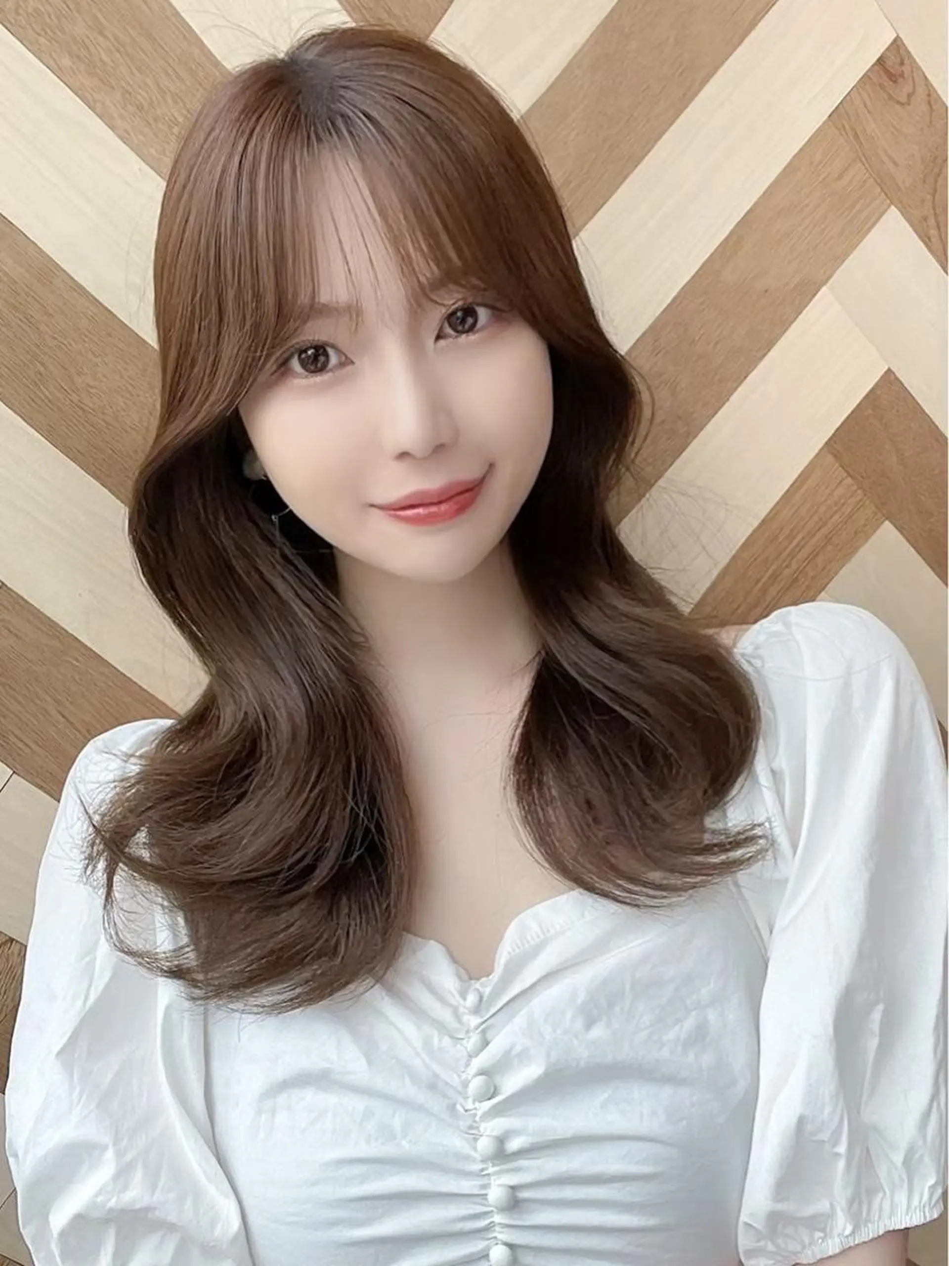 セミロング 韓国風ヘア 韓国美髪矯正✂️ 佐藤ヒロのヘアスタイル