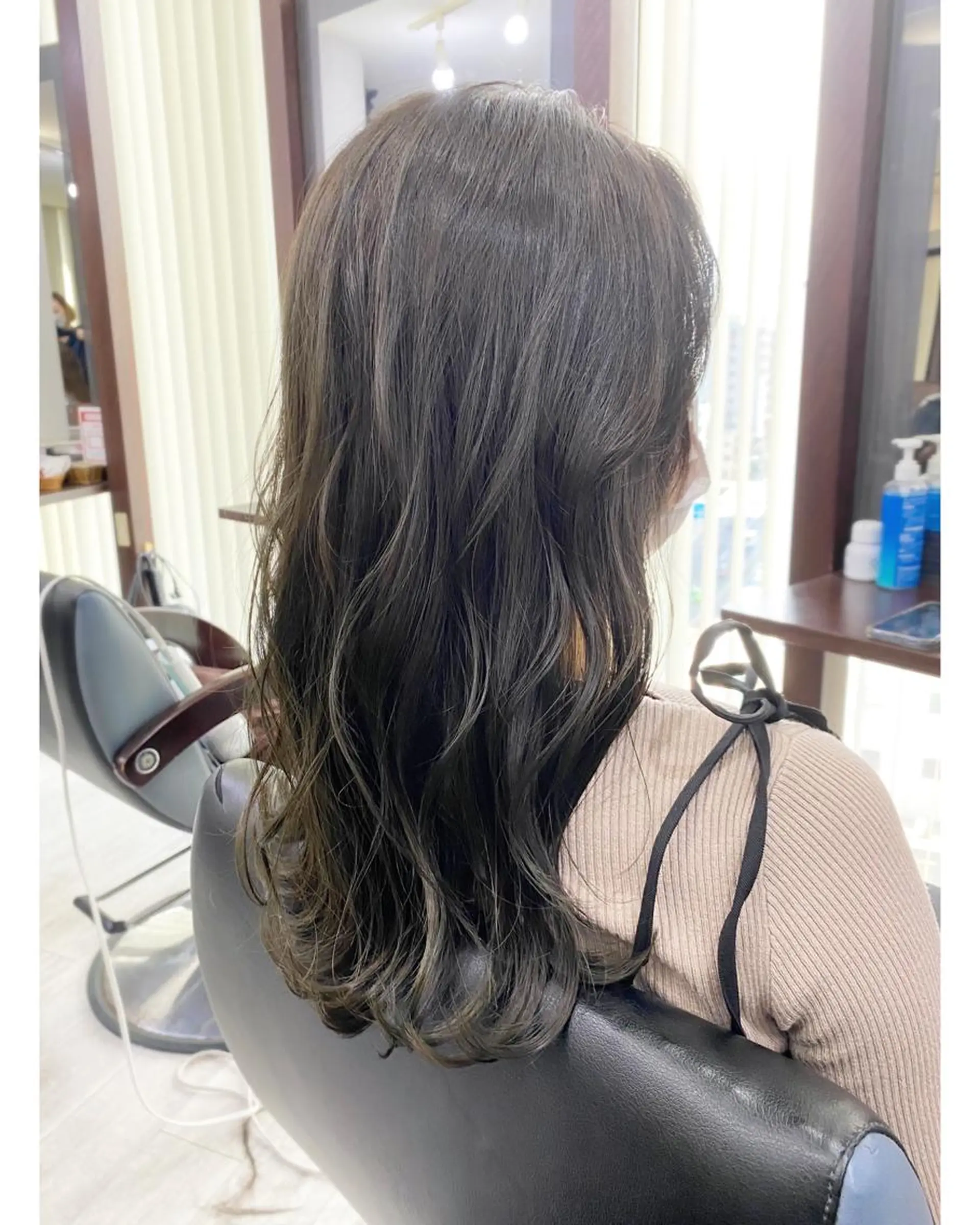 ロング カラー グレージュ オリーブグレージュ オリーブグレー ＊横浜駅＊ 金子 誠也のヘアスタイル