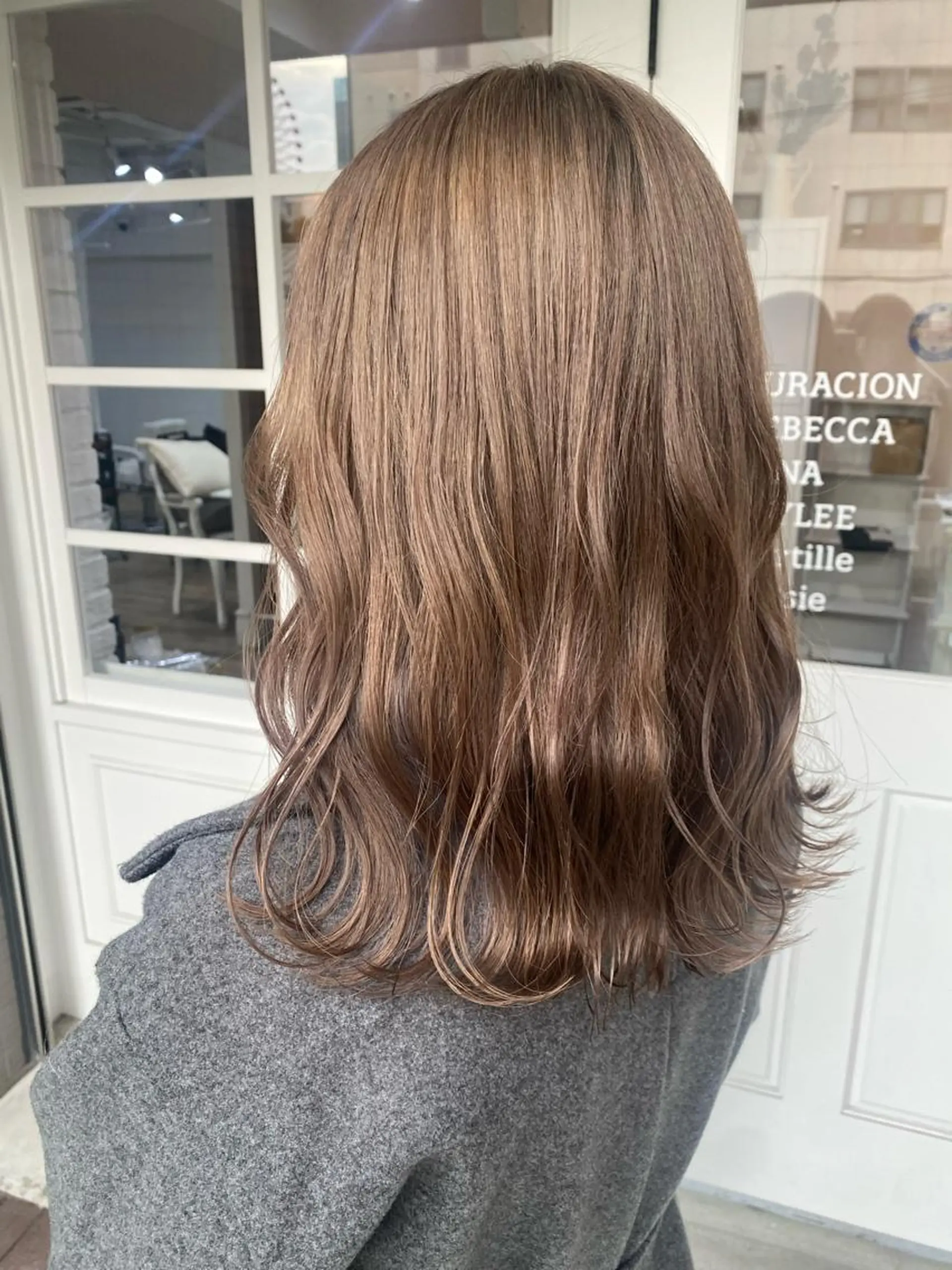 ミディアム カラー 韓国×髪質改善カラー 💎hinaのヘアスタイル