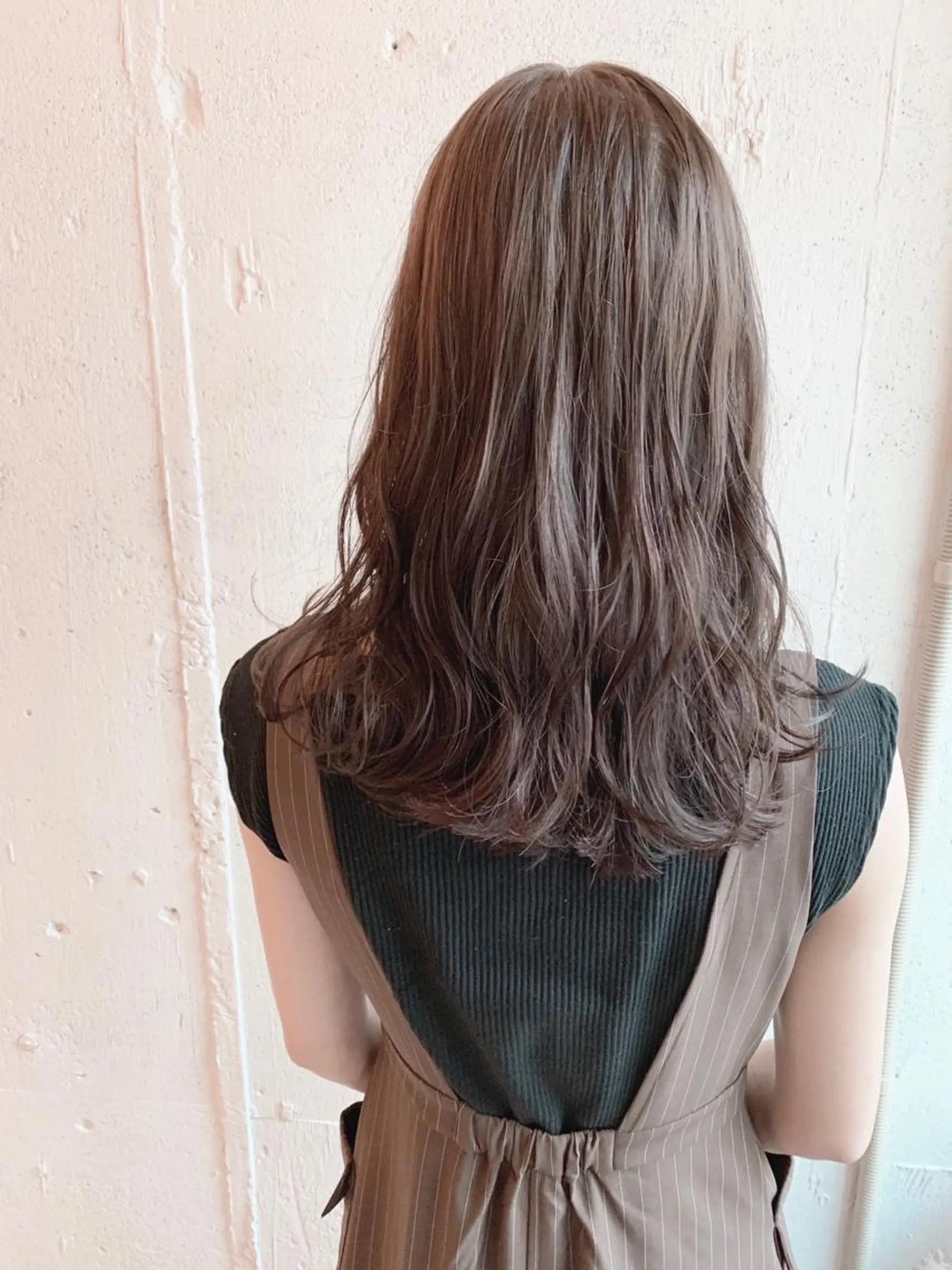 ミディアム カラー グレージュ Fuuu《フゥ》所属・シノザキ/薬院/ボブ /ショート/髪質改善のヘアスタイル