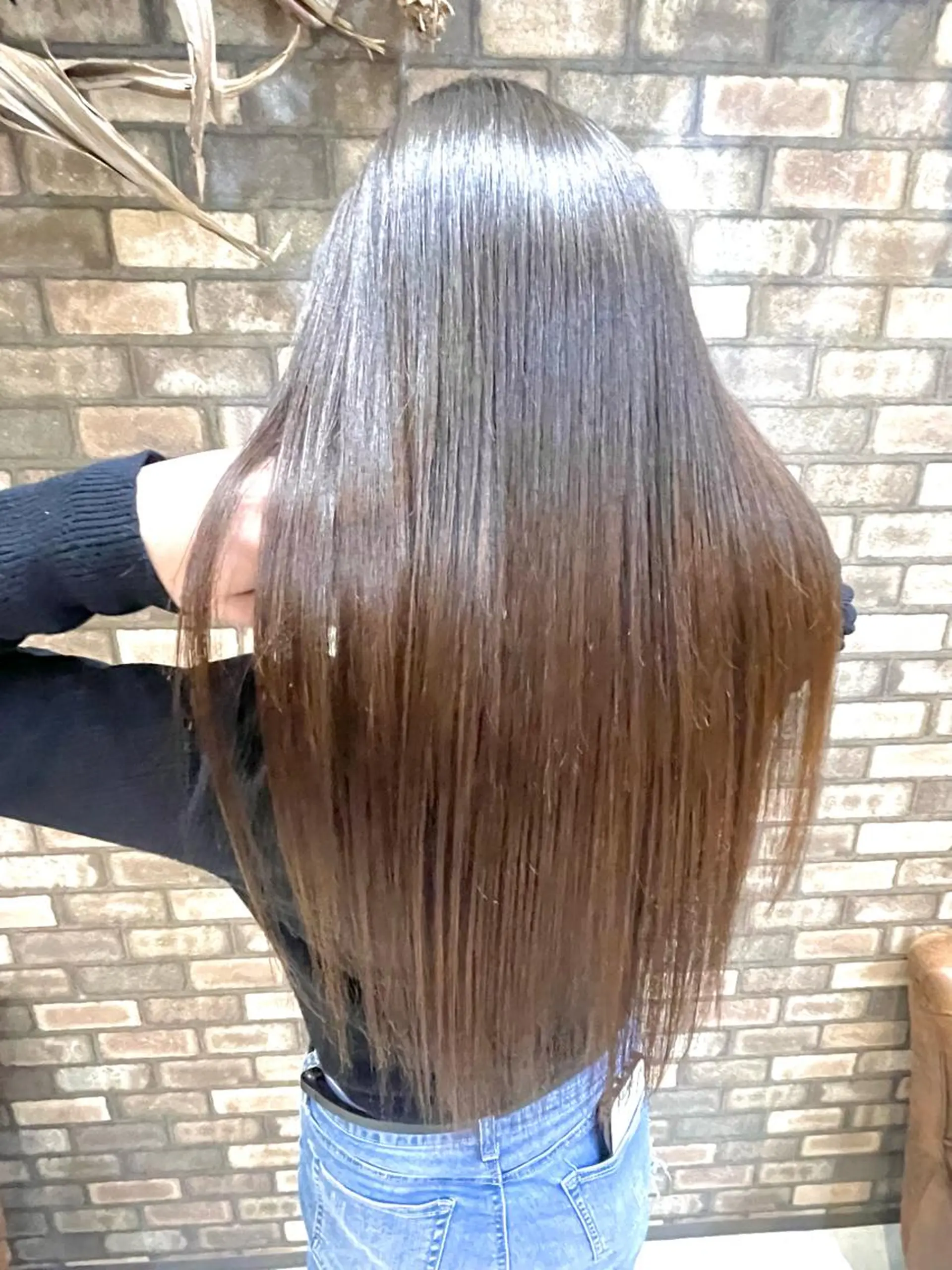 ロング 🔷ブリーチバレイヤ ージュ🔷飯野達也のヘアスタイル