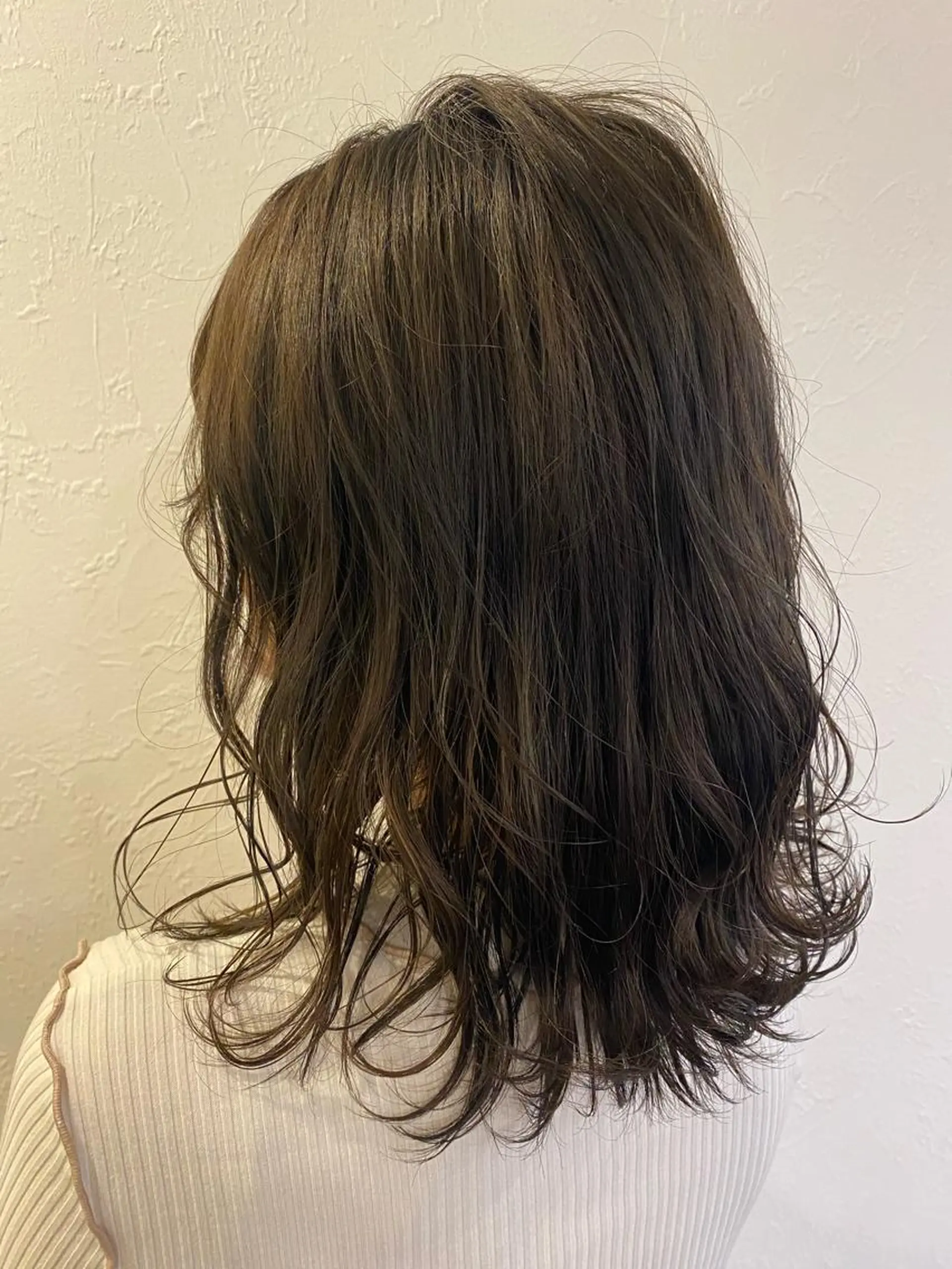 ミディアム カラー m ā l o. マァロのヘアスタイル