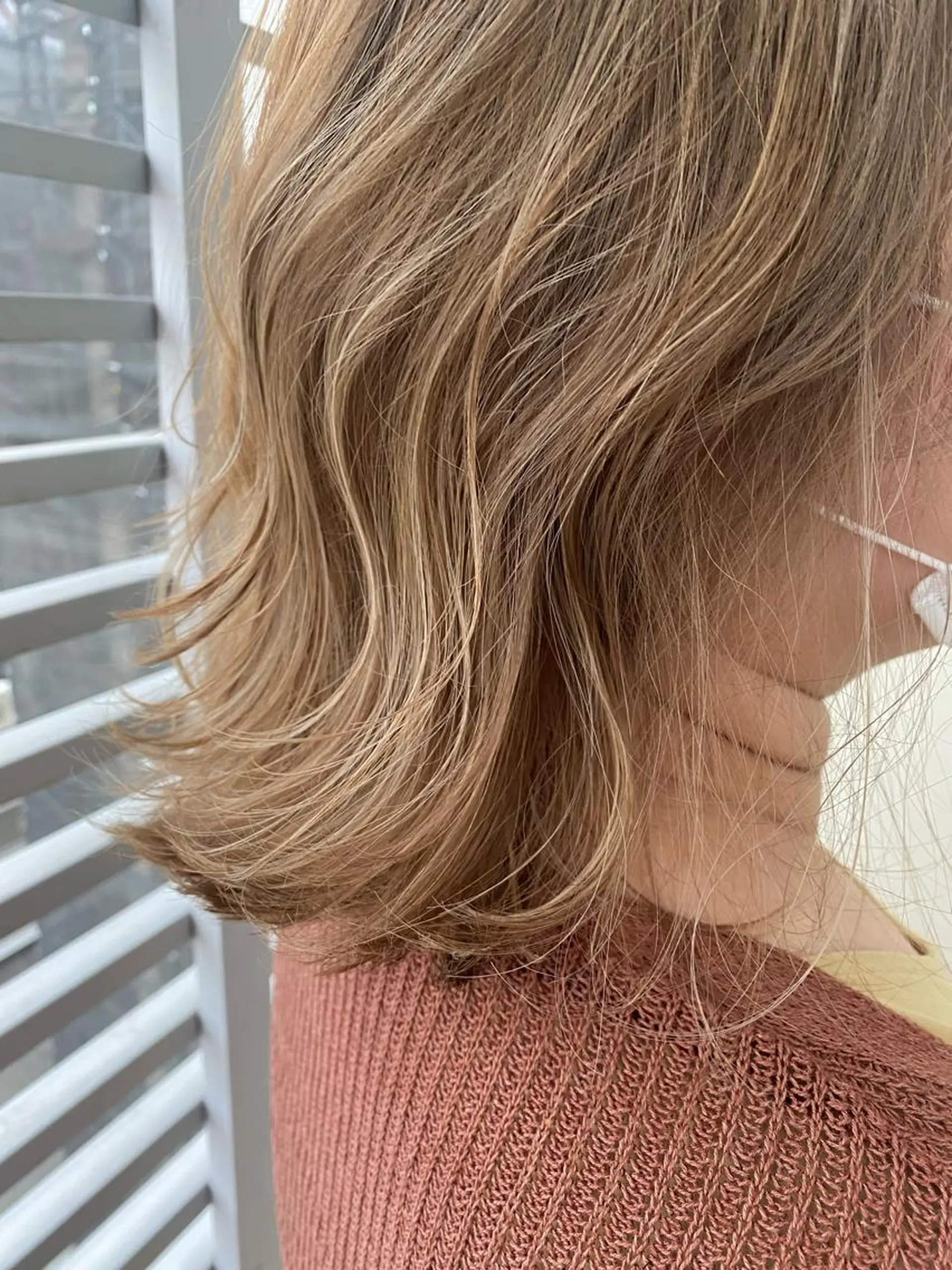 ミディアム カラー 韓国レイヤーカット/ 顔周りカットtamaのヘアスタイル