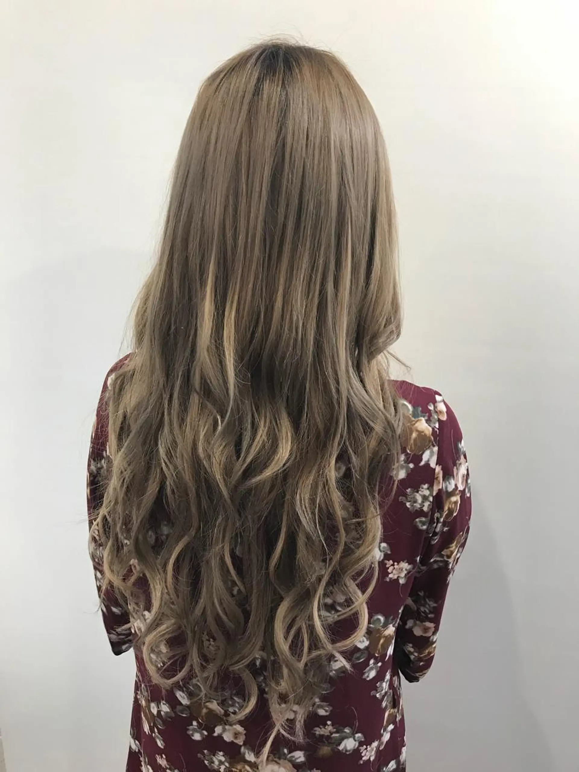 ロング カラー シールエクステ エクステ 平尾 拓也のヘアスタイル