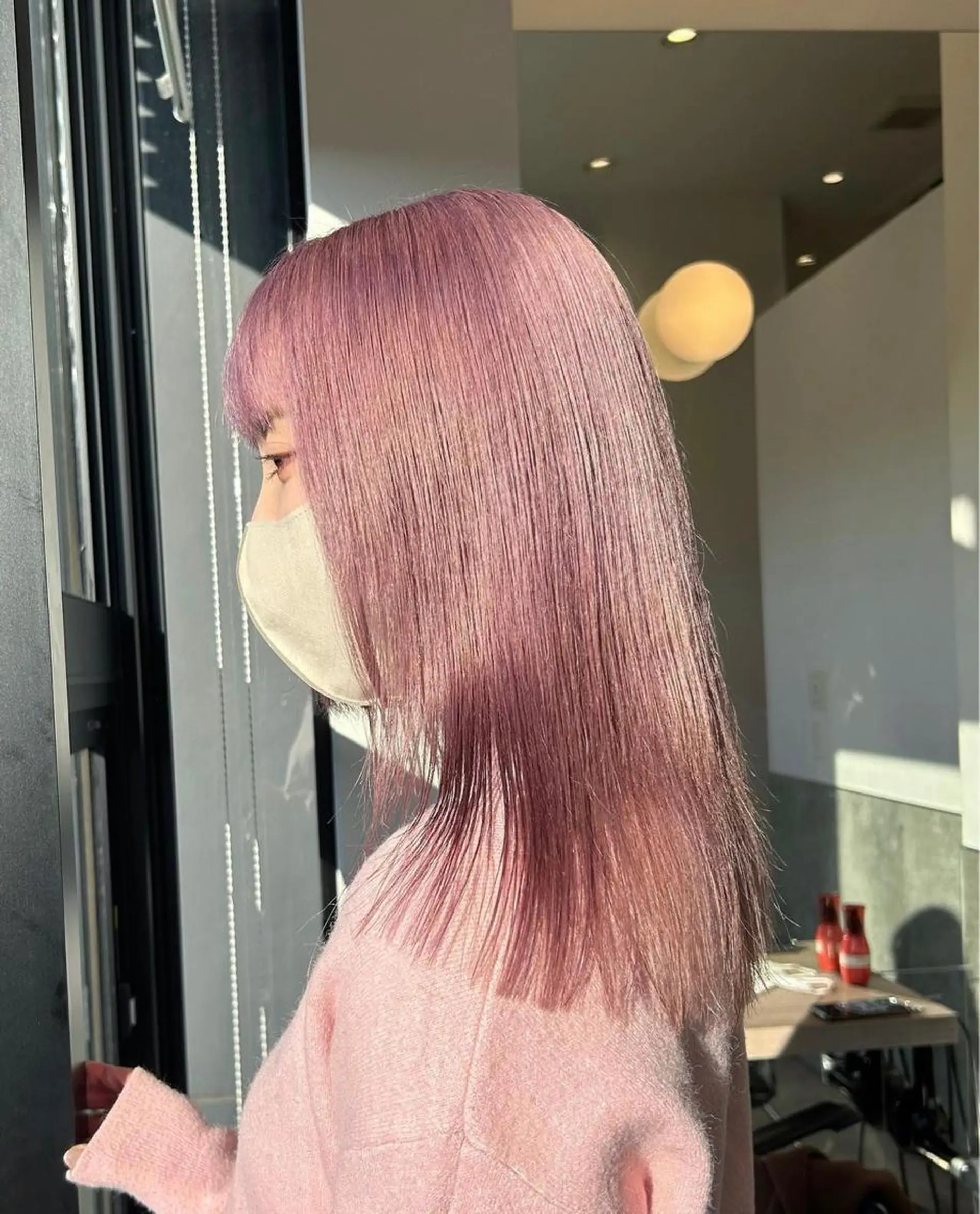 セミロング カラー パーマ ヘアアレンジ メンズ キッズ メンズブリーチ メンズハイトーン ブリーチ ハイトーンカラー ピンクカラー カット ヘアカラー トリートメント stylist 🌸 kana.のヘアスタイル