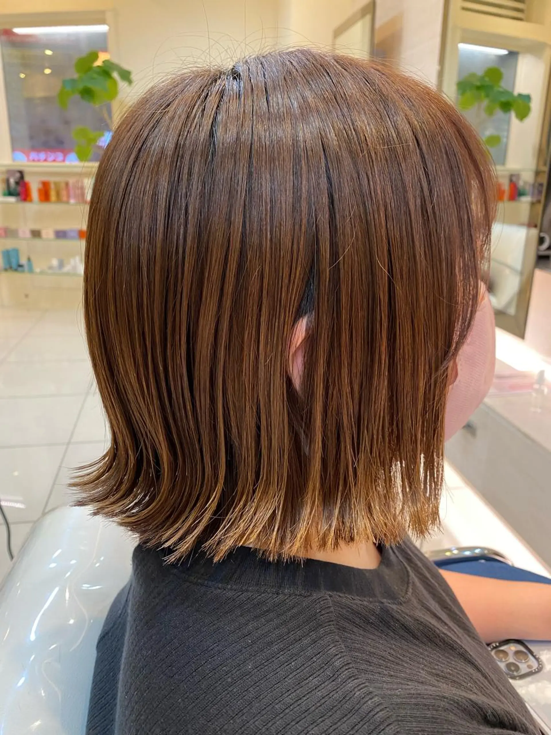 ミディアム ボブ くびれヘア ヒラカホ/ ブリーチ/似合わせのヘアスタイル