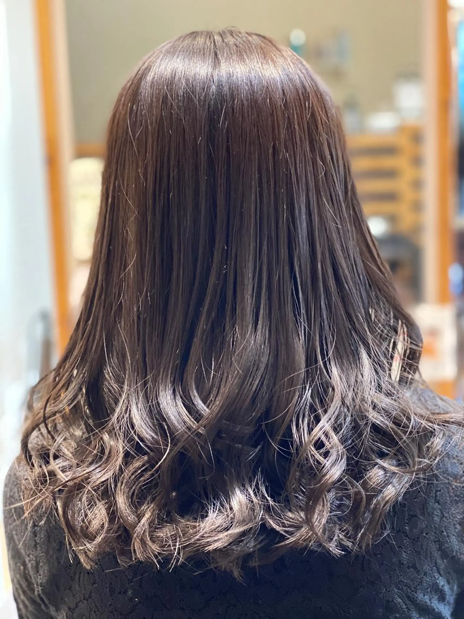 ロング カラー 関口 友行のヘアスタイル