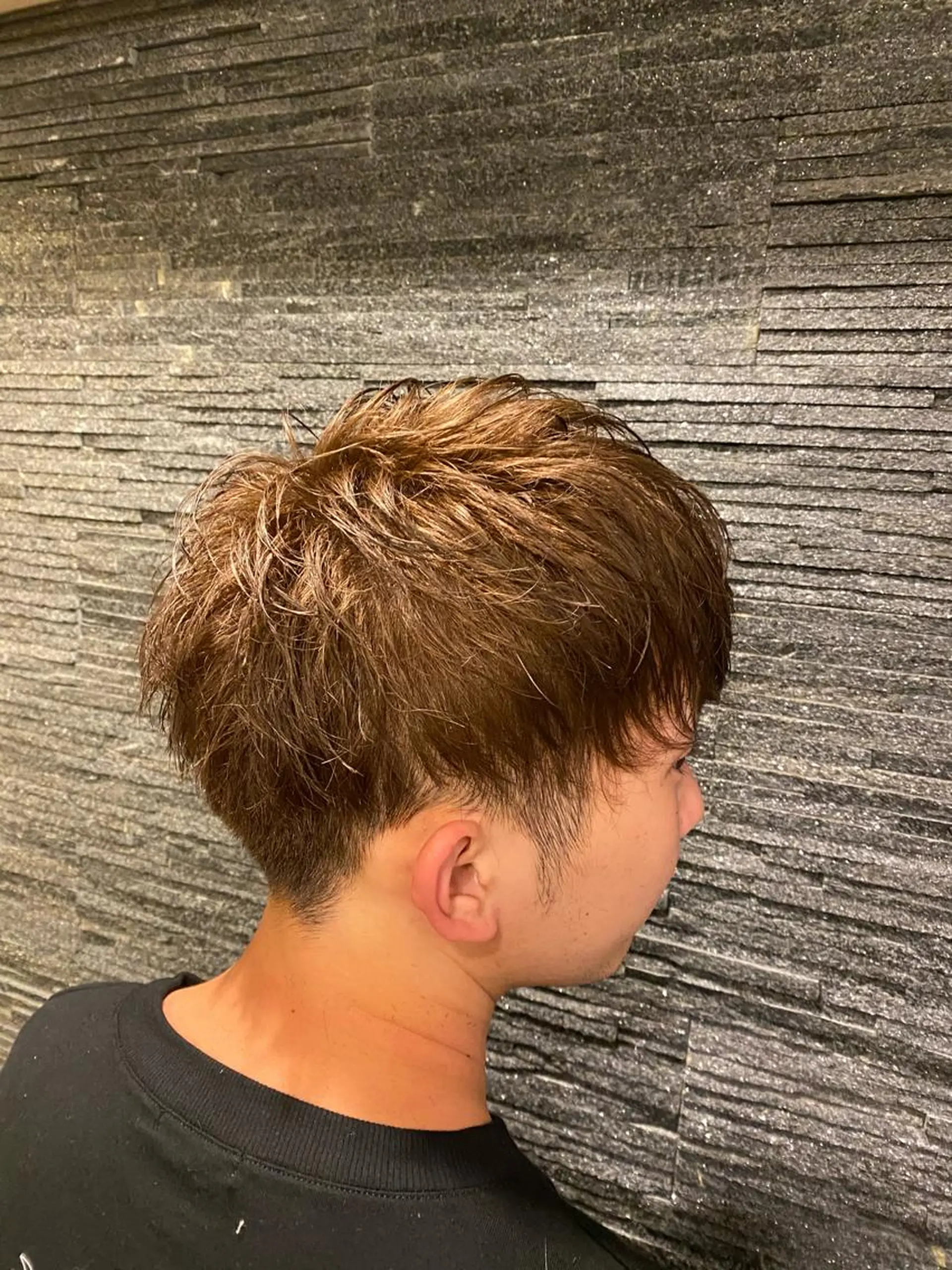 ミディアム メンズ 波岡 萩斗のヘアスタイル