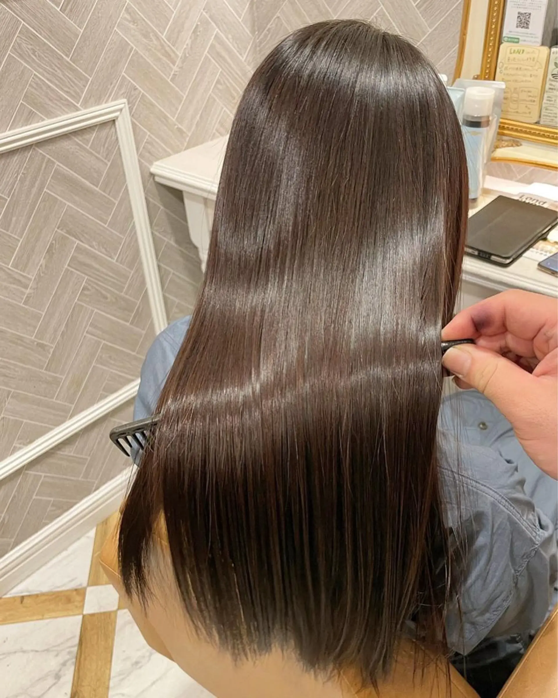 ロング カット 縮毛矯正 トリートメント ✨コテ巻き風パーマ ✨川合佑哉のヘアスタイル