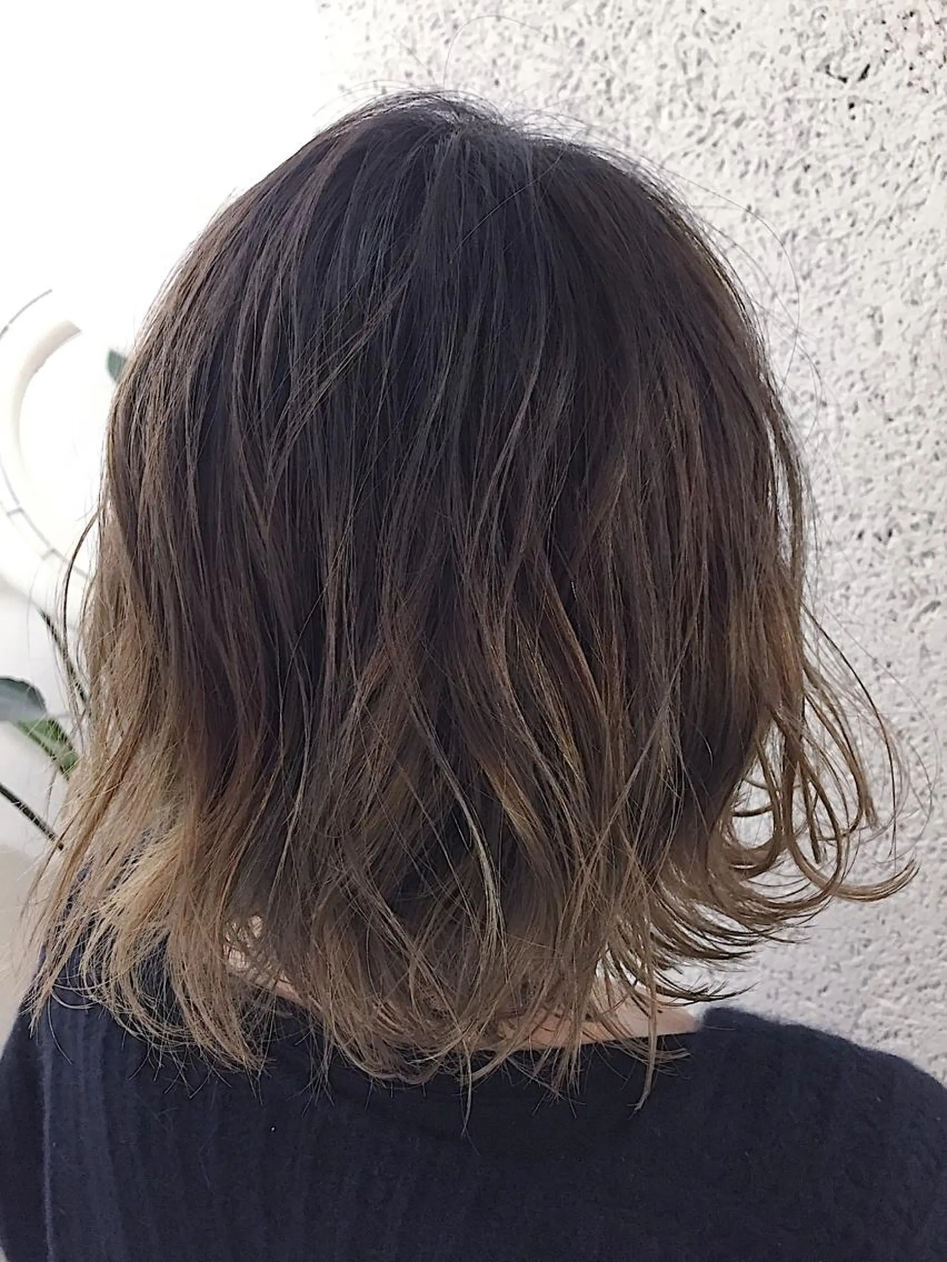 ミディアム カラー パーマ ヘアアレンジ メンズ メンズバレイヤージュ メンズブリーチ メンズハイライト メンズインナーカラー アディクシーカラー ✨ハイクオリティ✨ 山本香也のヘアスタイル