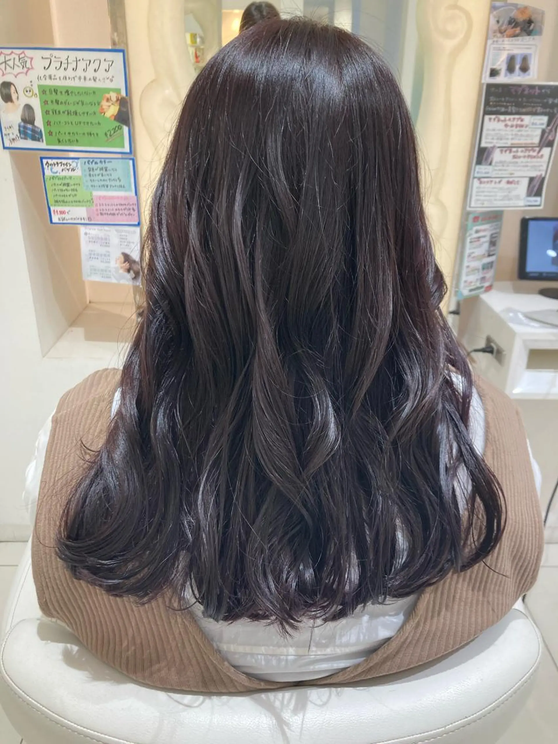 ロング カラー 後輩のモデル募集中 河端　麻佑のヘアスタイル