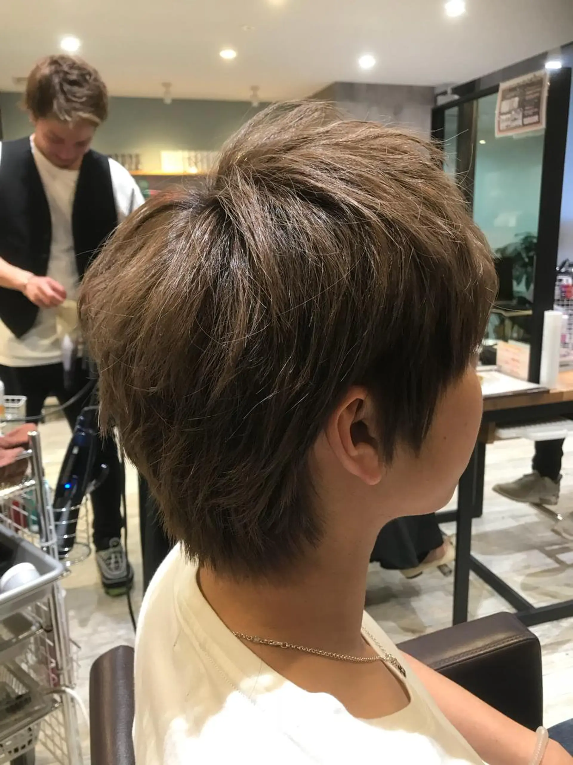 ショート カラー パーマ ヘアアレンジ メンズ キッズ ネイル マツエク・マツパ ヘアカラー トリートメント EnBlesS西宮 マンツーマン神道有基のヘアスタイル