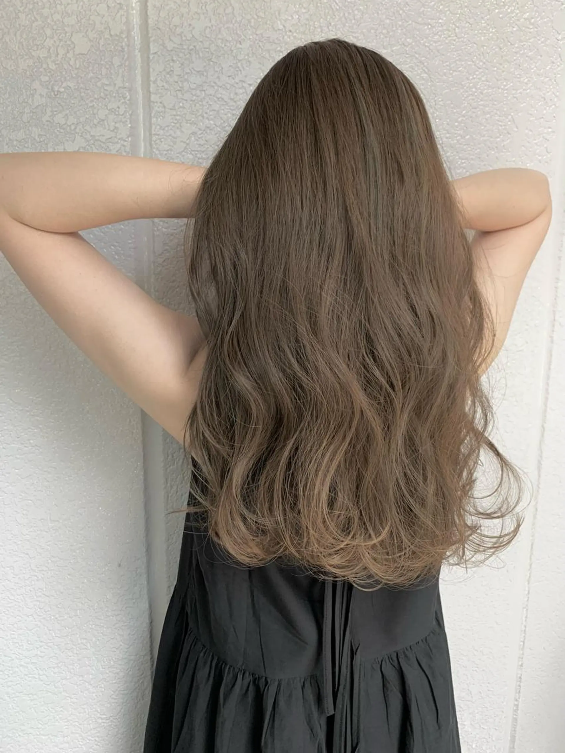 ロング カラー ベージュカラー ブラウンカラー ハイライトカラー ハイライト 💎赤み消しカラー 特化型デザイナー💎のヘアスタイル