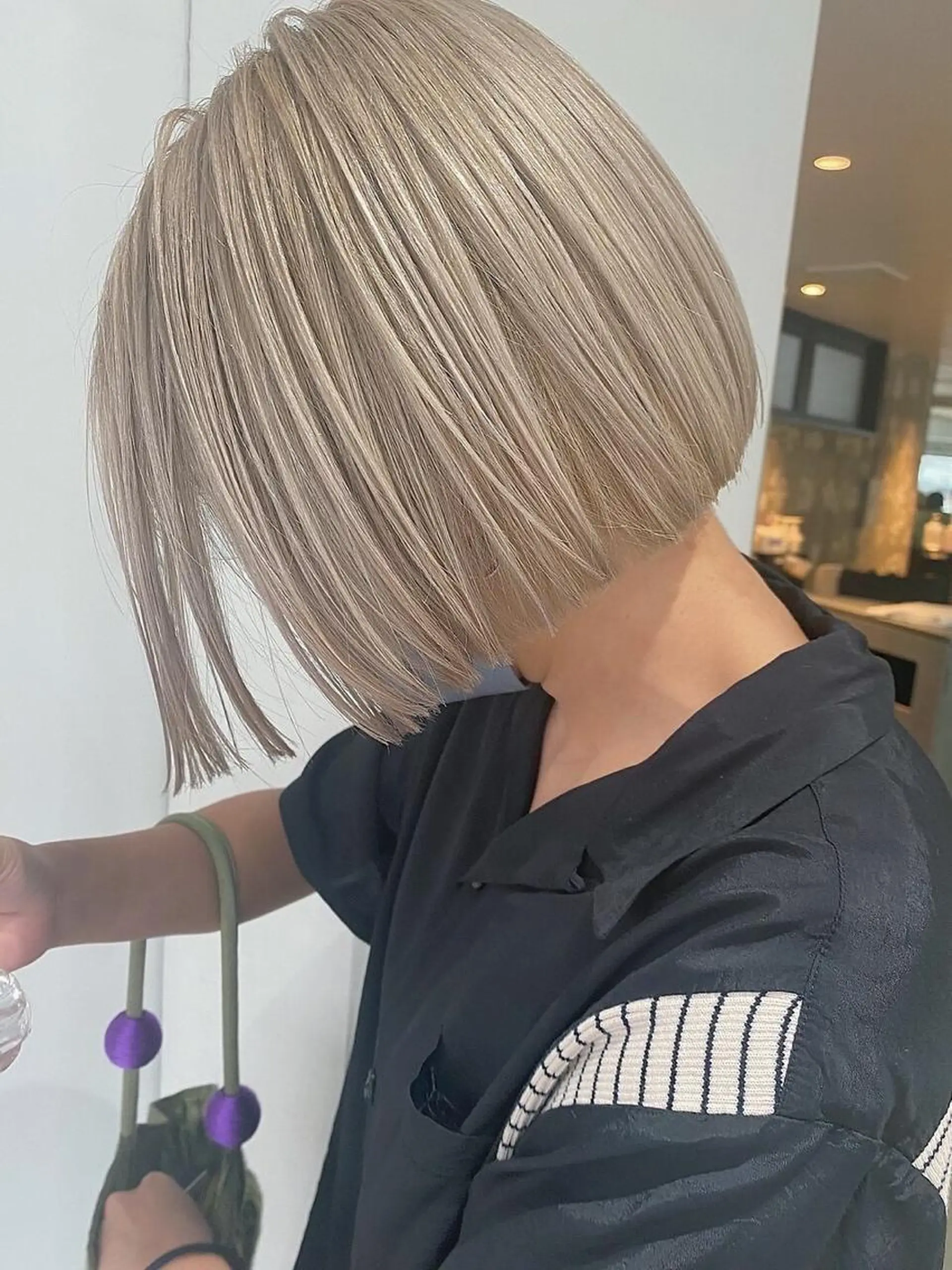 ショート カラー ヘアアレンジ バレイヤージュ ブリーチ ケアブリーチ デザインカラー ダブルカラー スパイラルパーマ 🌐hina⭐️のヘアスタイル