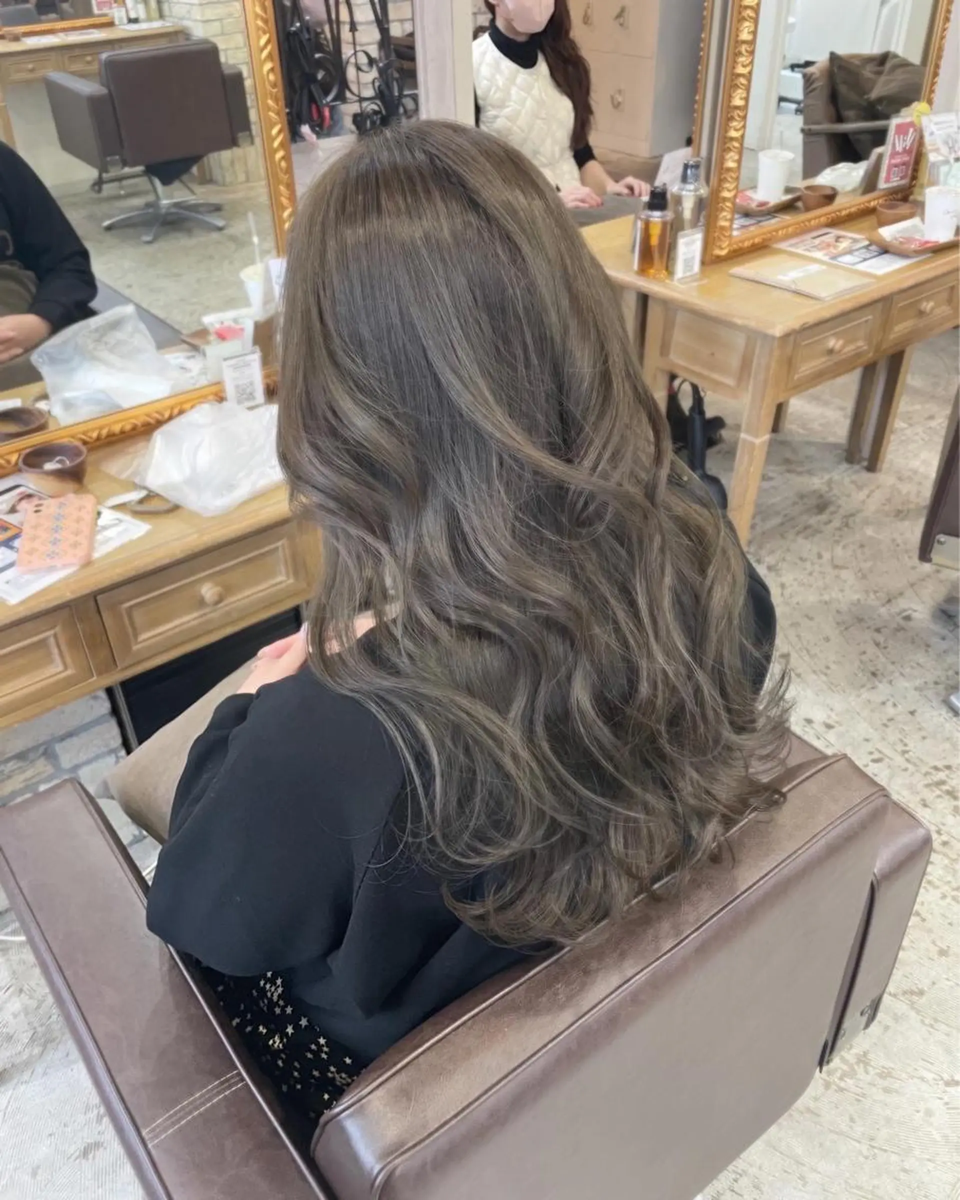 セミロング カラー ヘアアレンジ ベージュカラー ダブルカラー カット ヘアカラー トリートメント 髪質改善特化 🫧松野力也のヘアスタイル