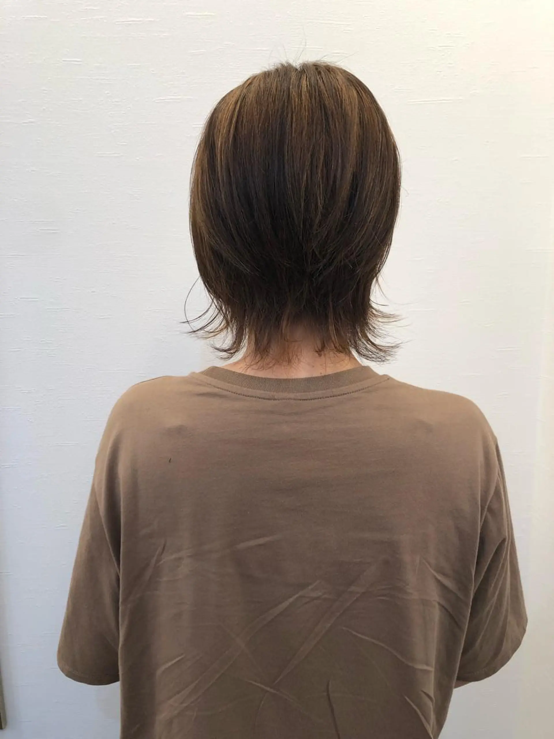 カラー ツノガイ エリのヘアスタイル