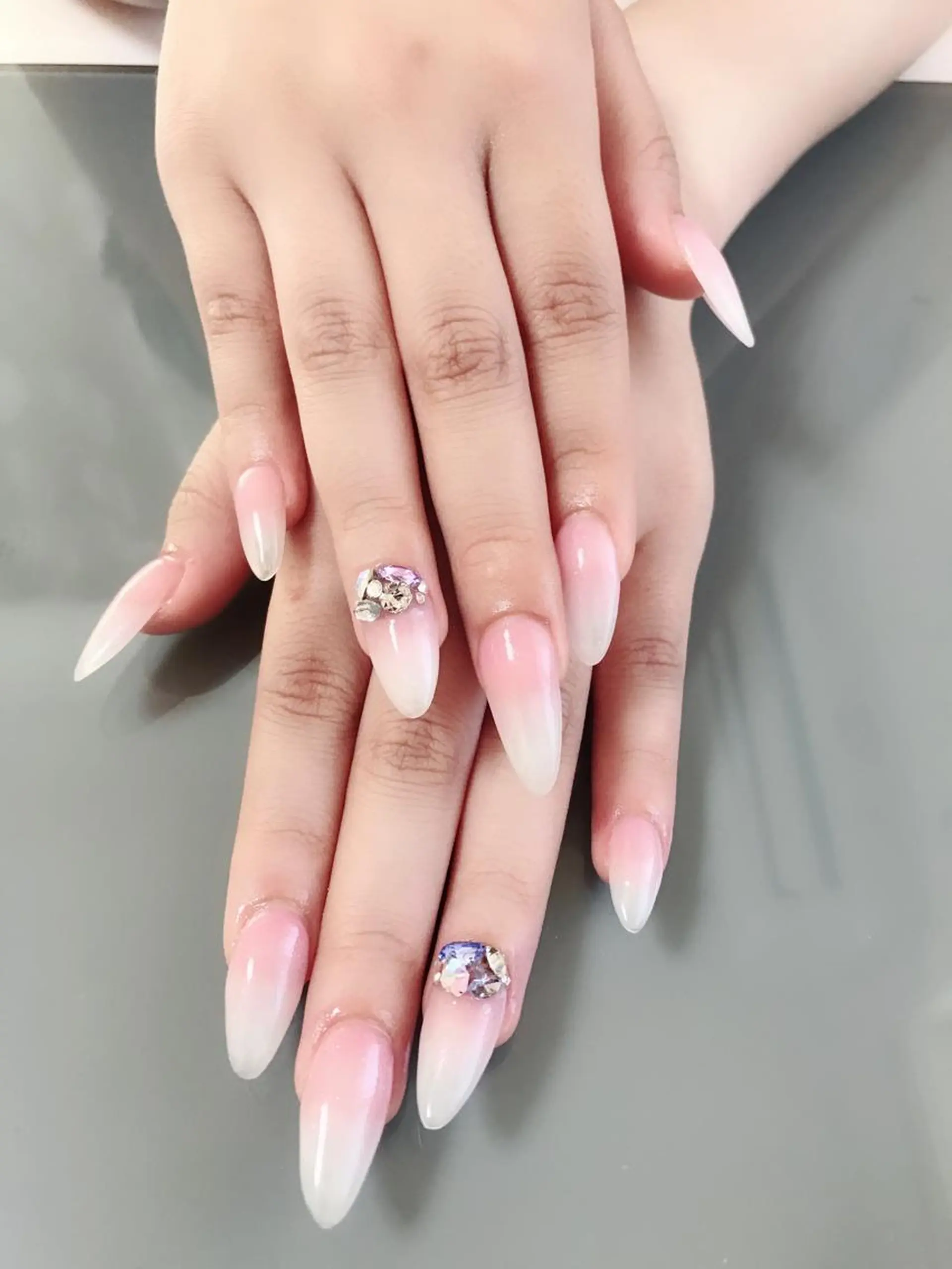 ネイル ストーンネイル ハンドネイル Masuko Yasukaのネイルデザイン