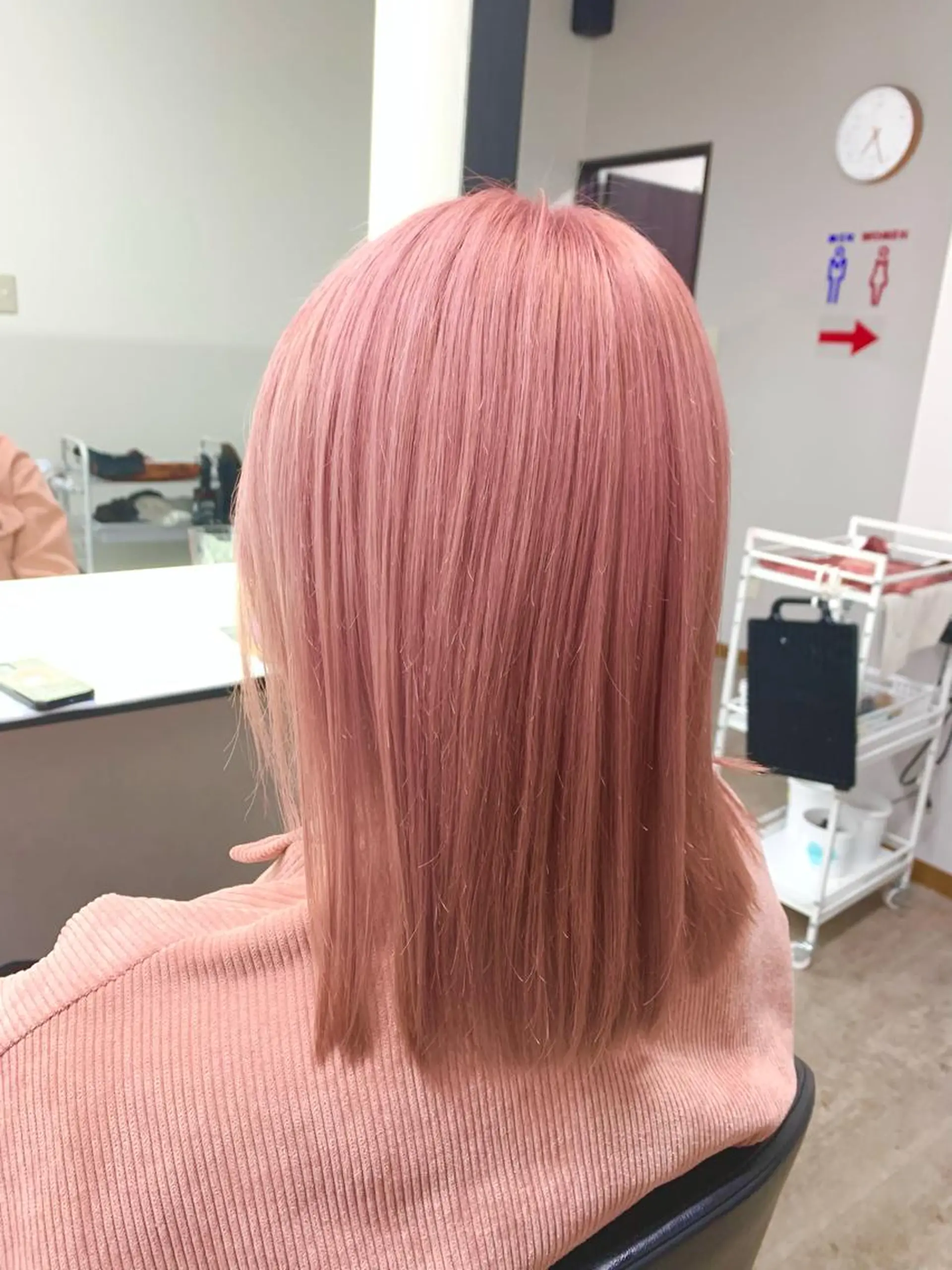 ミディアム カラー ピンクカラー RAIA💎ケア ブリーチ＆パーマ💎のヘアスタイル