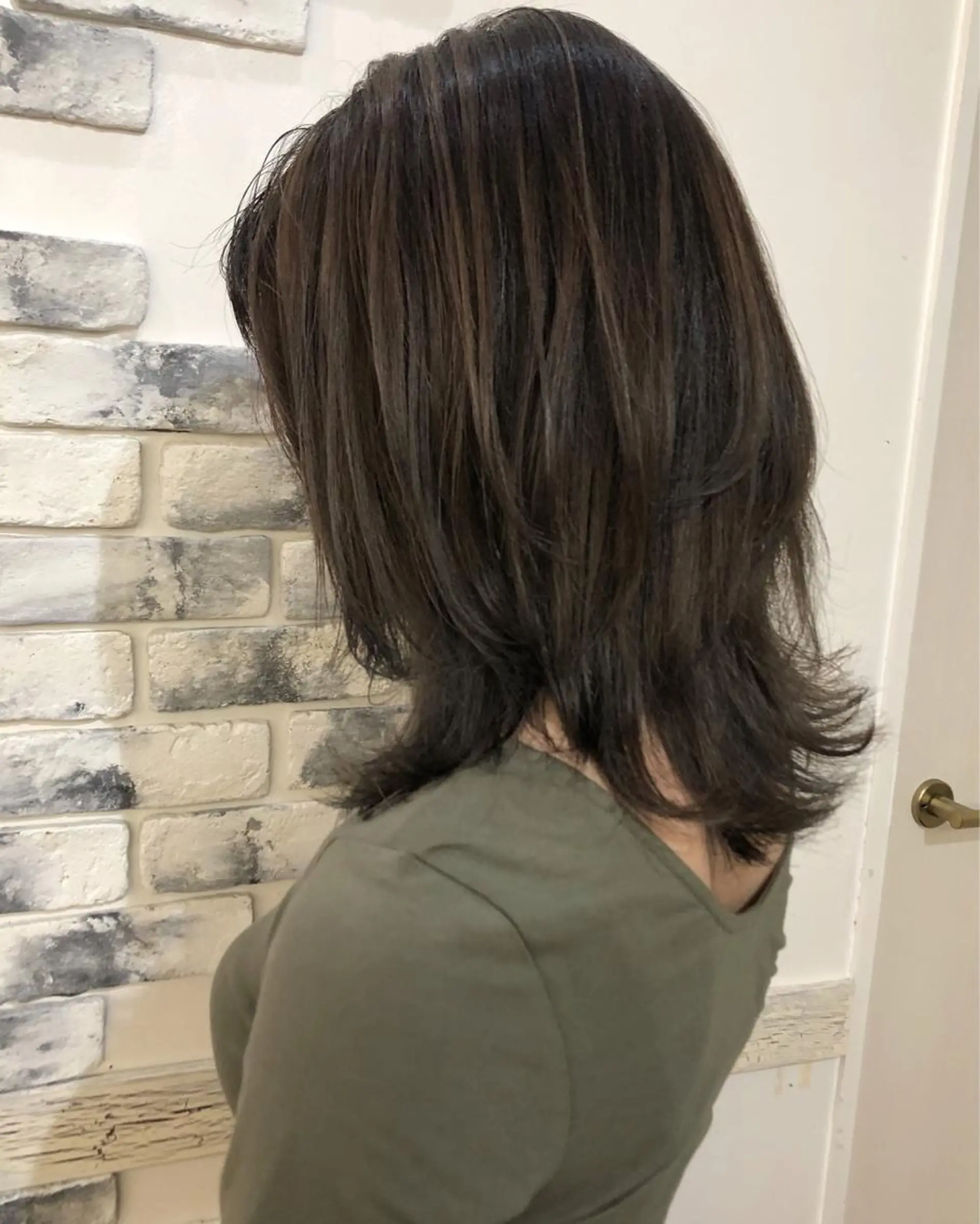 カラー グレージュ ハイライトカラー ヘアカラー 後藤 陽花子のヘアスタイル