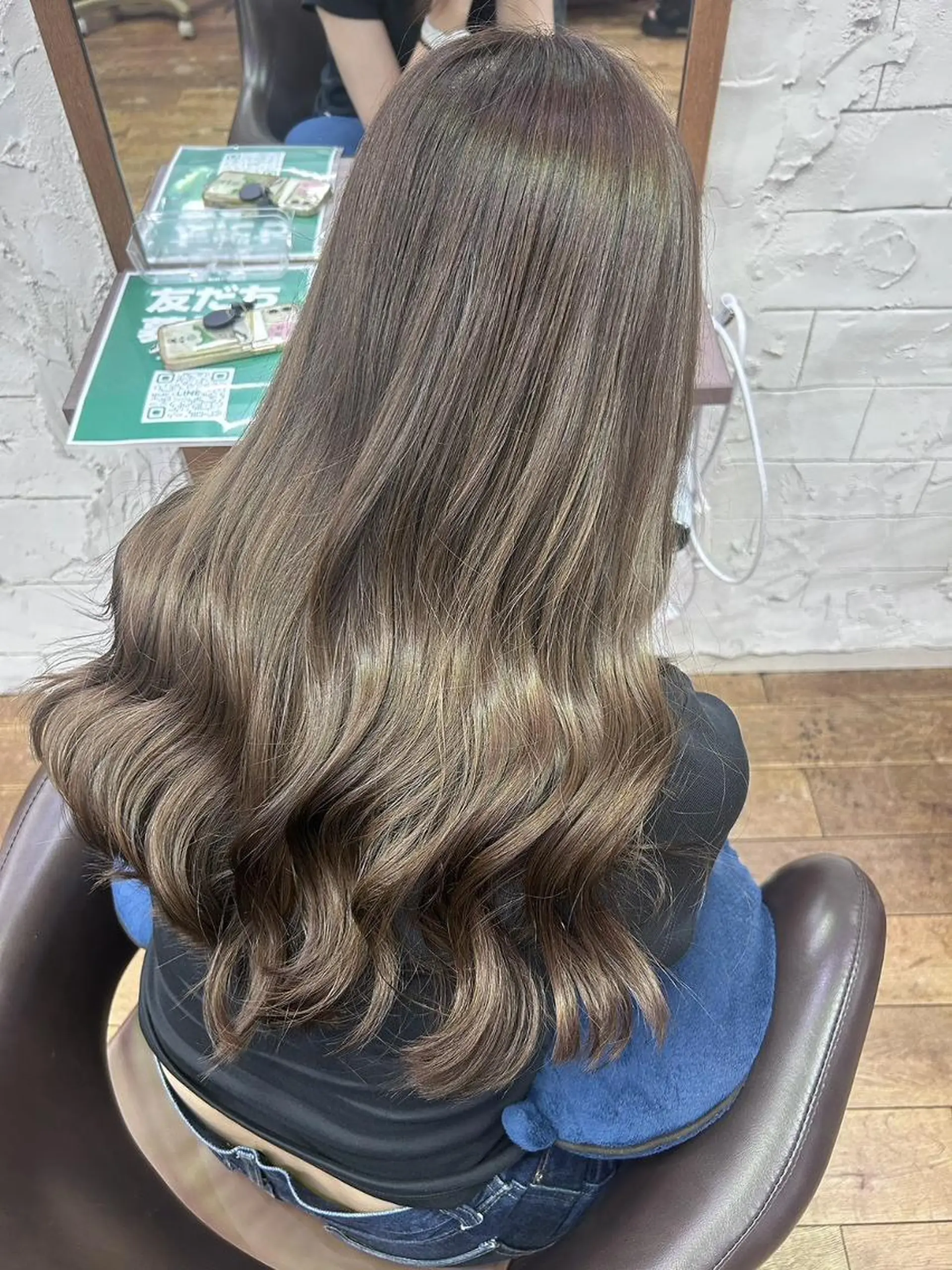 ロング カット ヘアカラー トリートメント ハイトーン×艶カラー 🤍MIZUKIのヘアスタイル