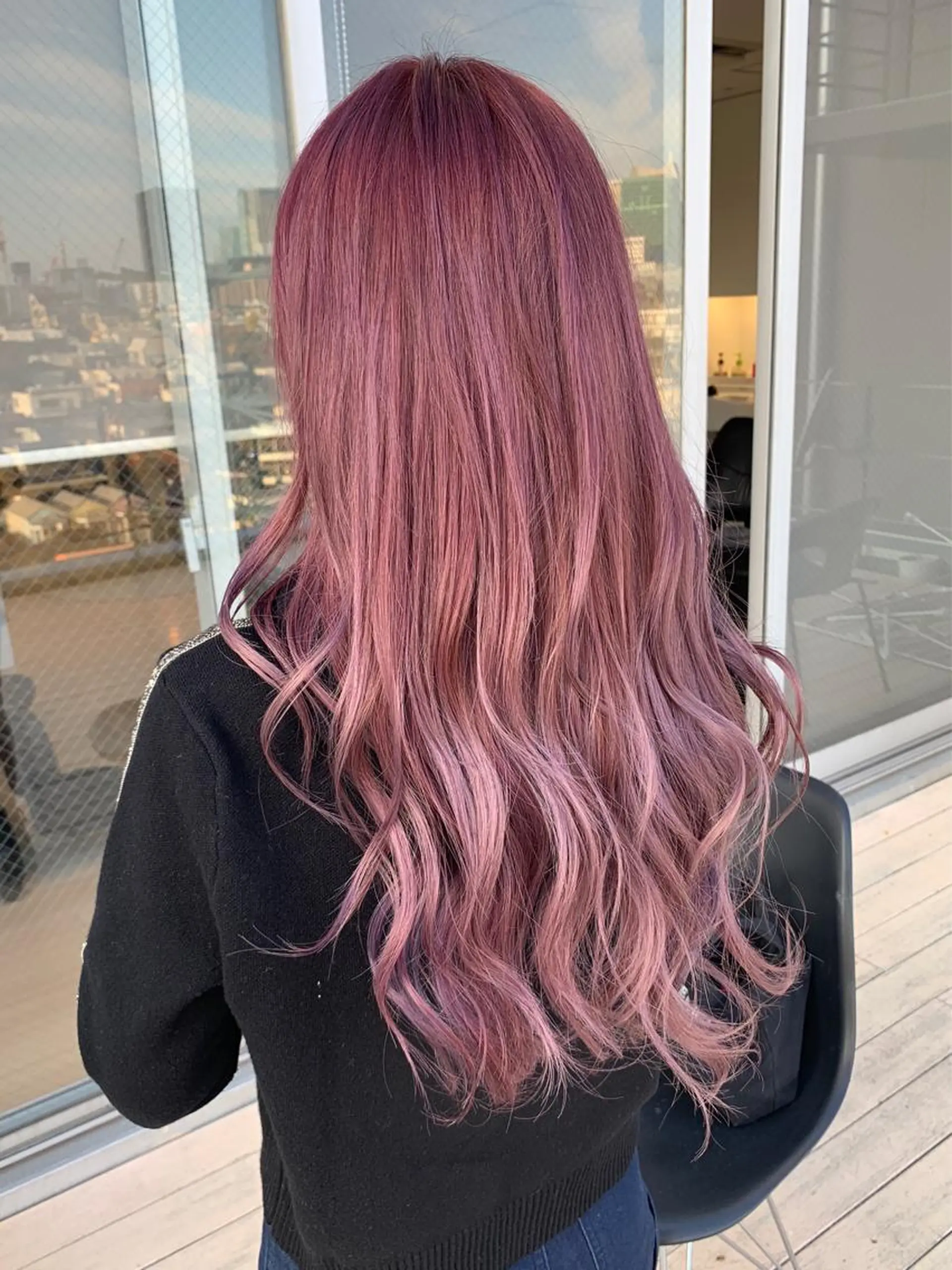 ロング カラー ブリーチ ケアブリーチ ピンクカラー カット ヘアカラー インナーエクステ渋谷 🦋KAJIのヘアスタイル