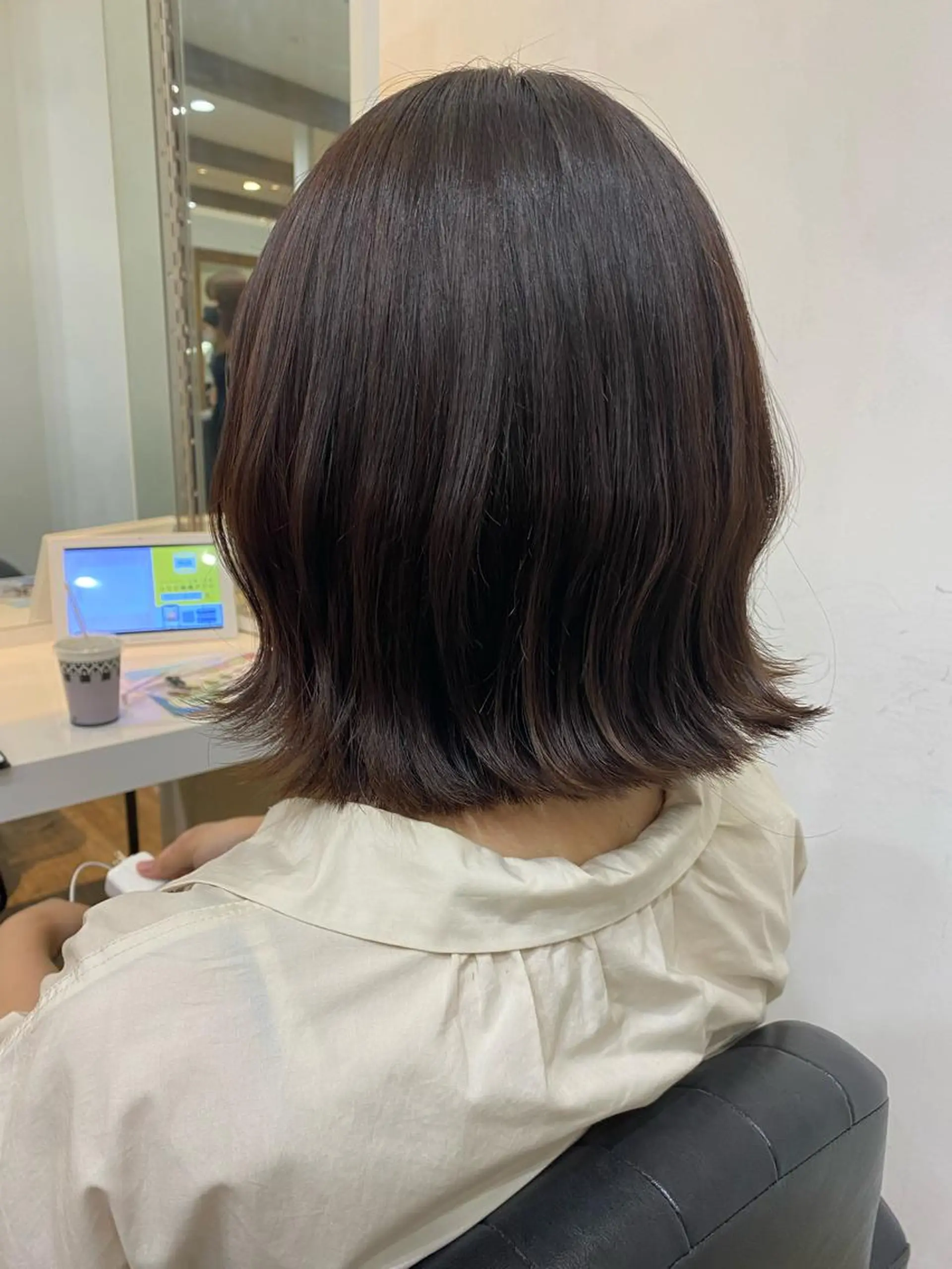 ミディアム Ashanti 磯崎のヘアスタイル