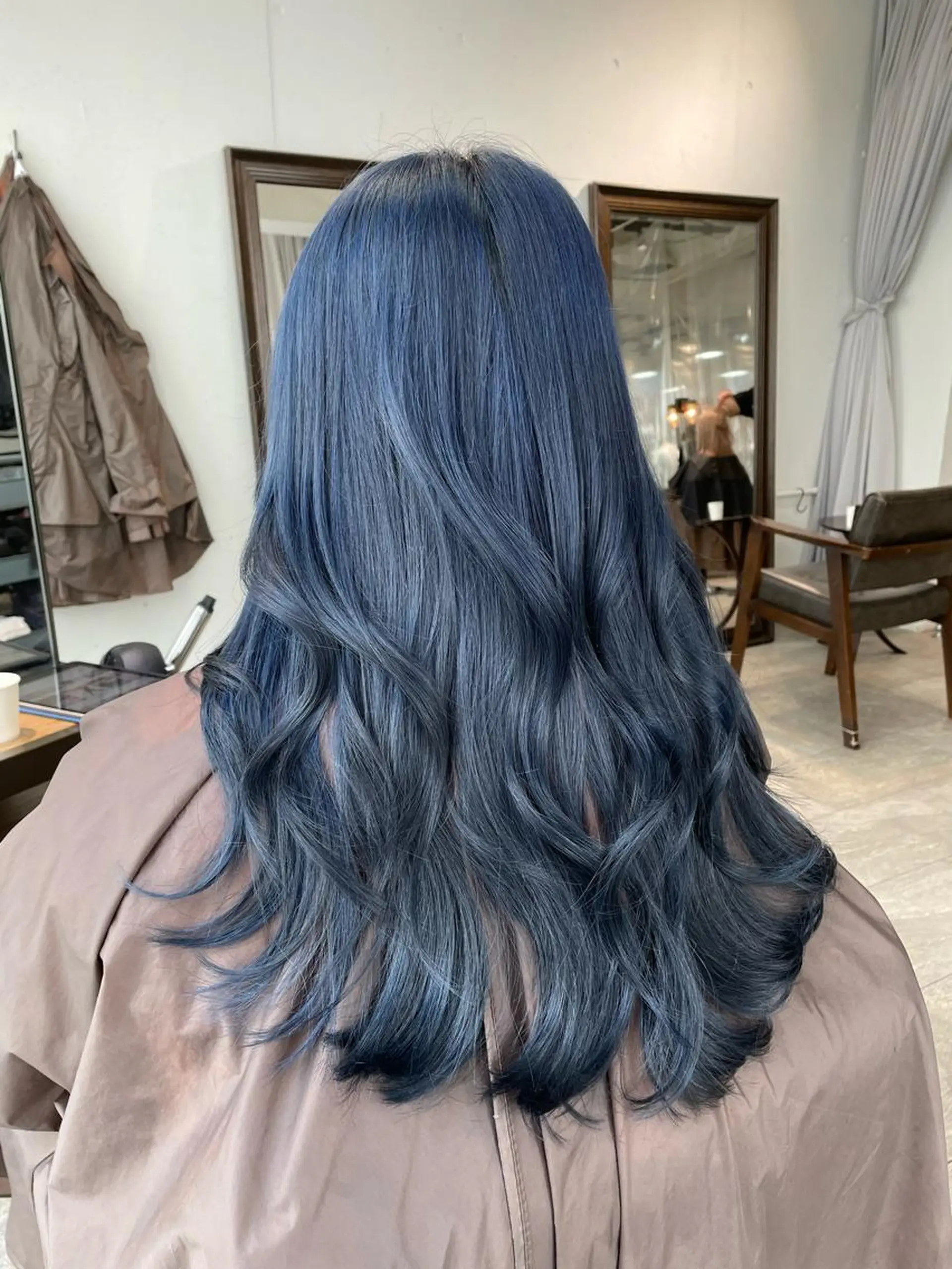 ロング カラー ヘアアレンジ カット ヘアカラー 🌹TikTok４万 ﾌｫﾛﾜｰ🌹AKIのヘアスタイル