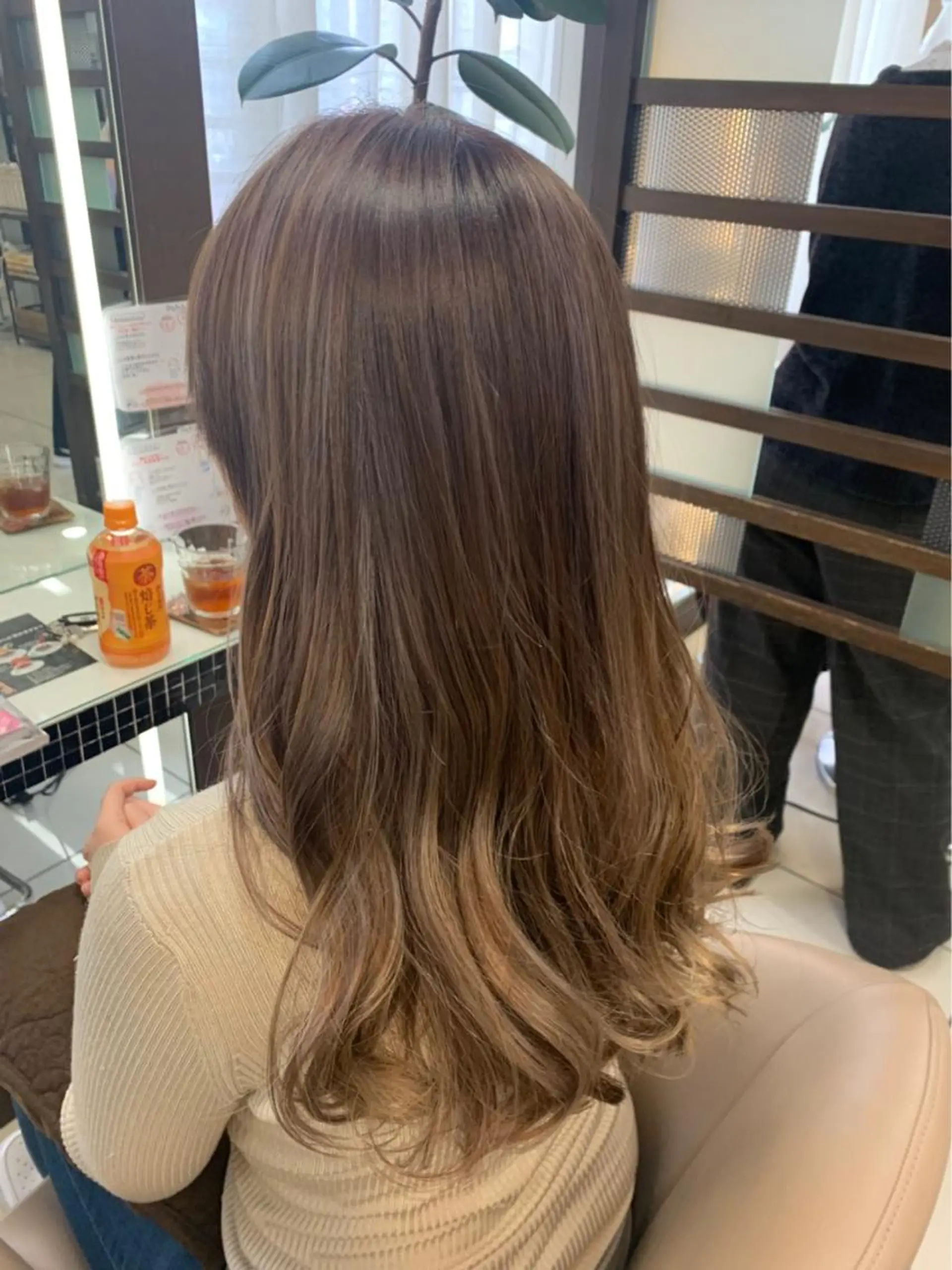 セミロング 羽エクステ🩷 🤍まき🤍のマツエク・マツパデザイン