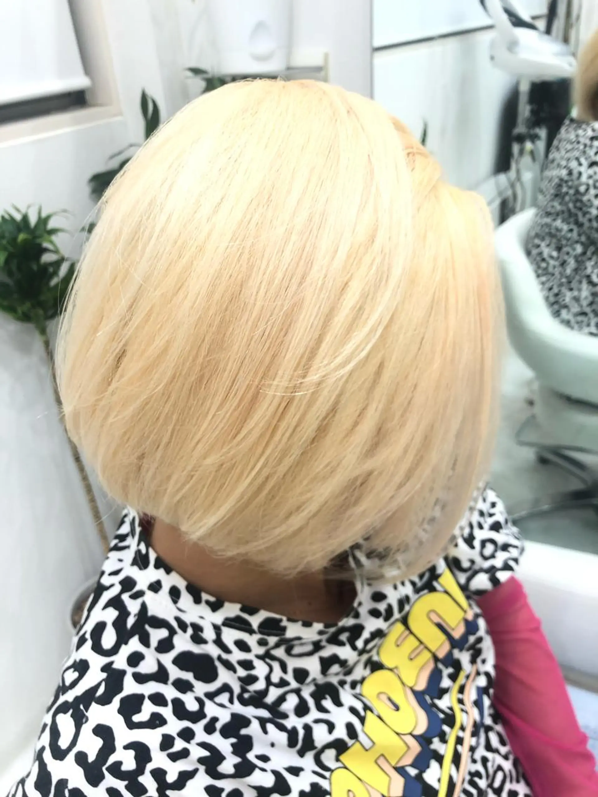 ショート カラー ブリーチ ケアブリーチ hair Freak /SAYAKAのヘアスタイル