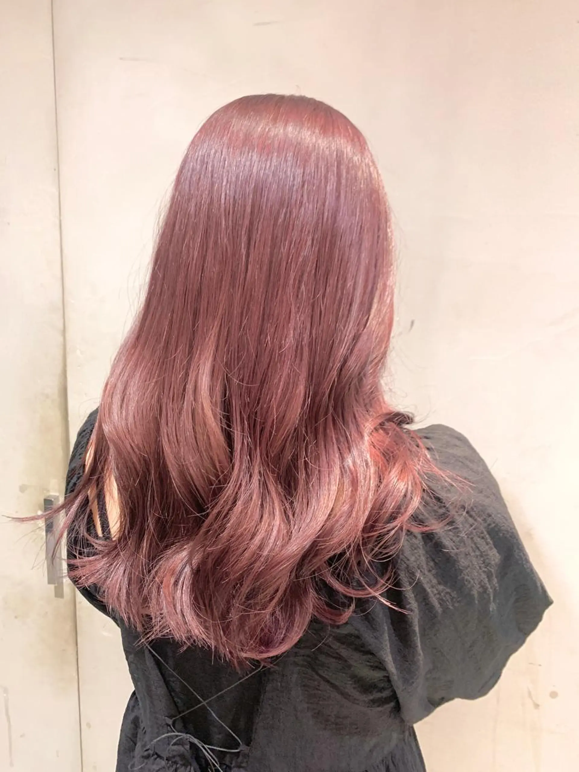 ロング カラー ピンクカラー ヘアカラー トリートメント ヘッドスパ ヘアセット 🎀艶モテカラー🎀 彩季のヘアスタイル