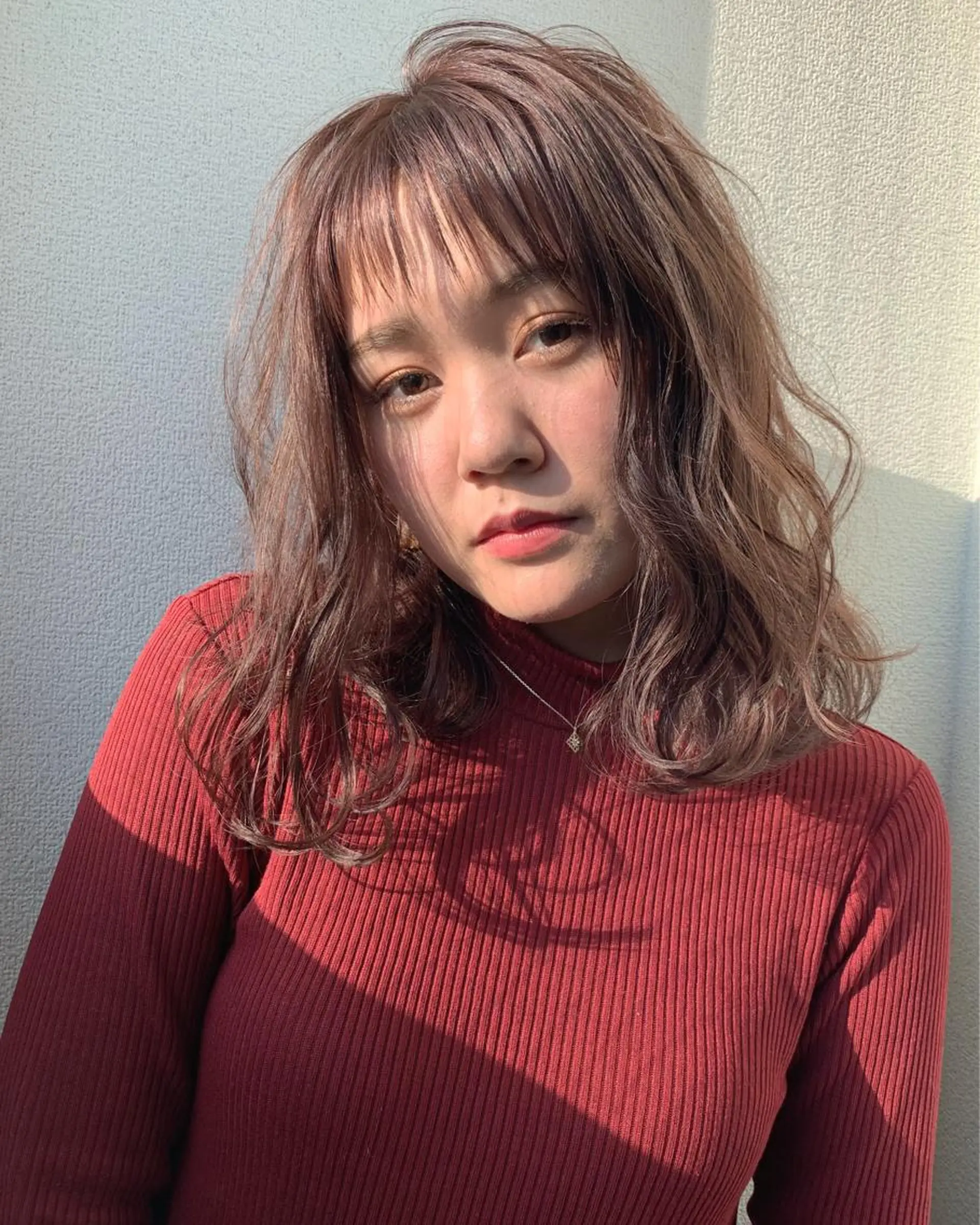 ミディアム カラー 立川 奈那子のヘアスタイル