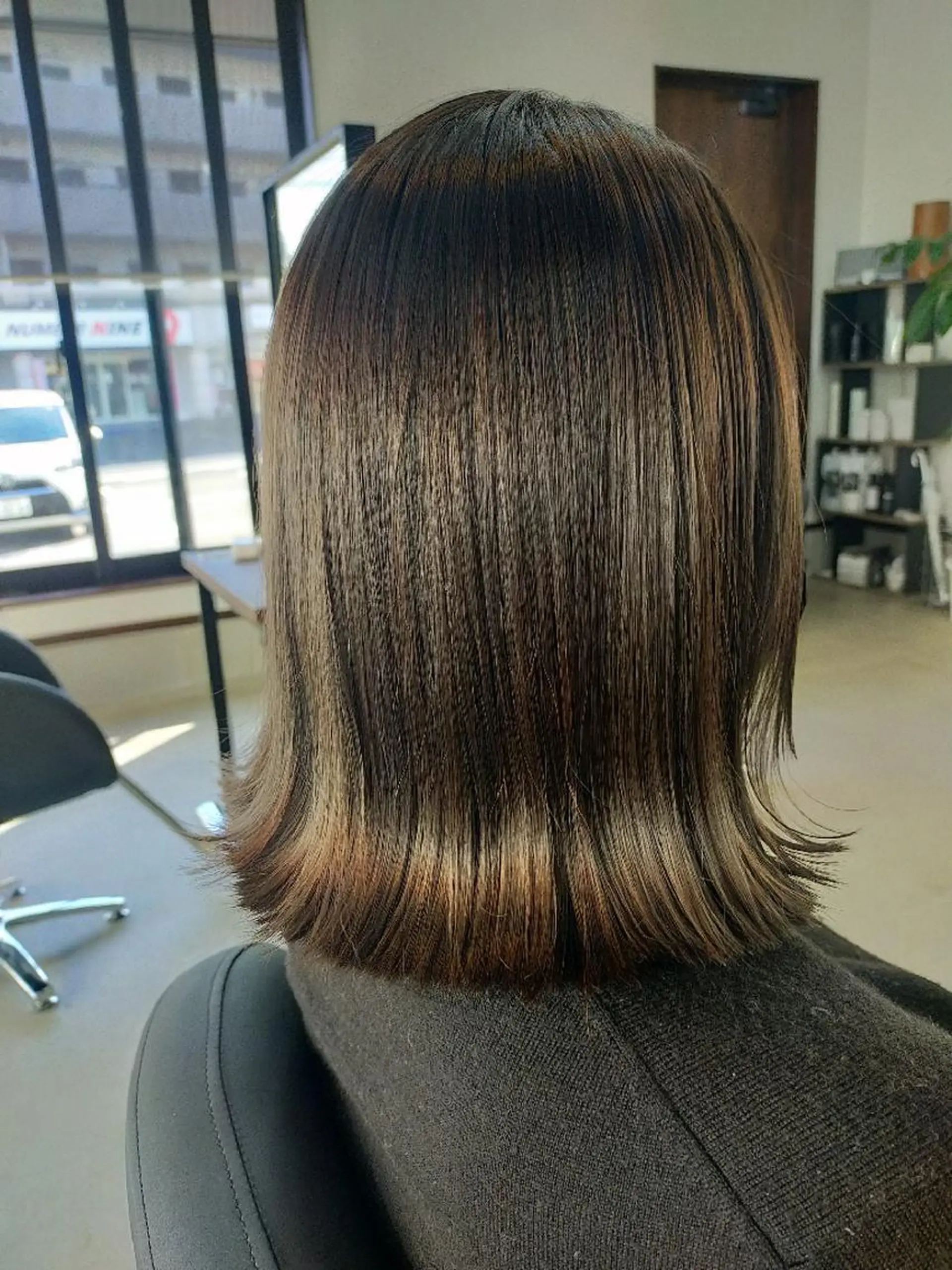 ミディアム NANAI HIROKIのヘアスタイル