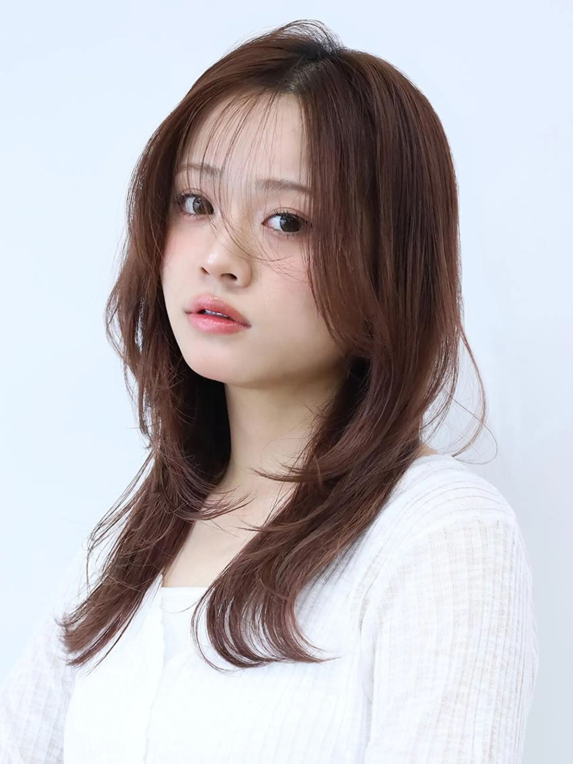 セミロング カラー 鈴木 空音のヘアスタイル